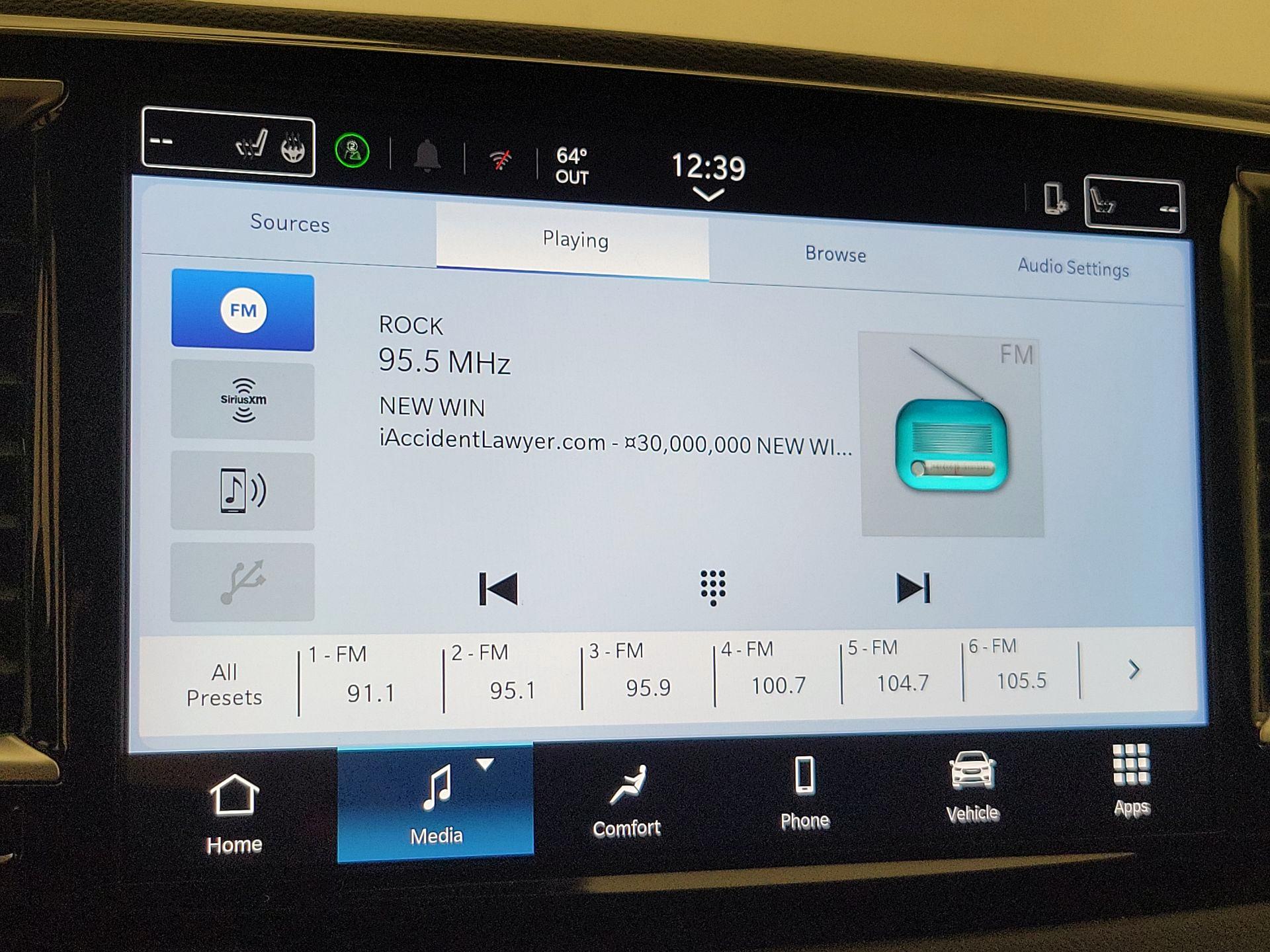 Thumbnail: 2026 Chrysler Pacifica - 15