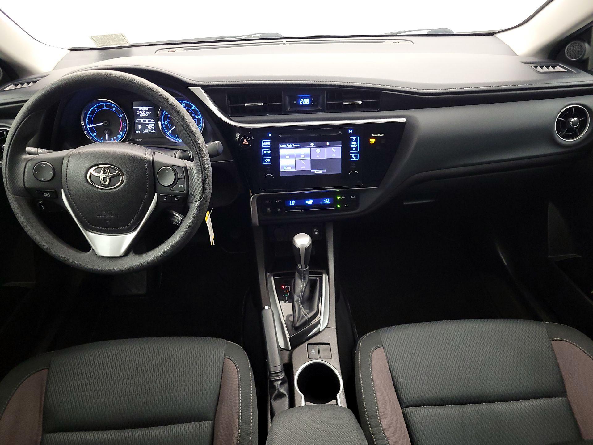 Thumbnail: 2017 Toyota Corolla - 9