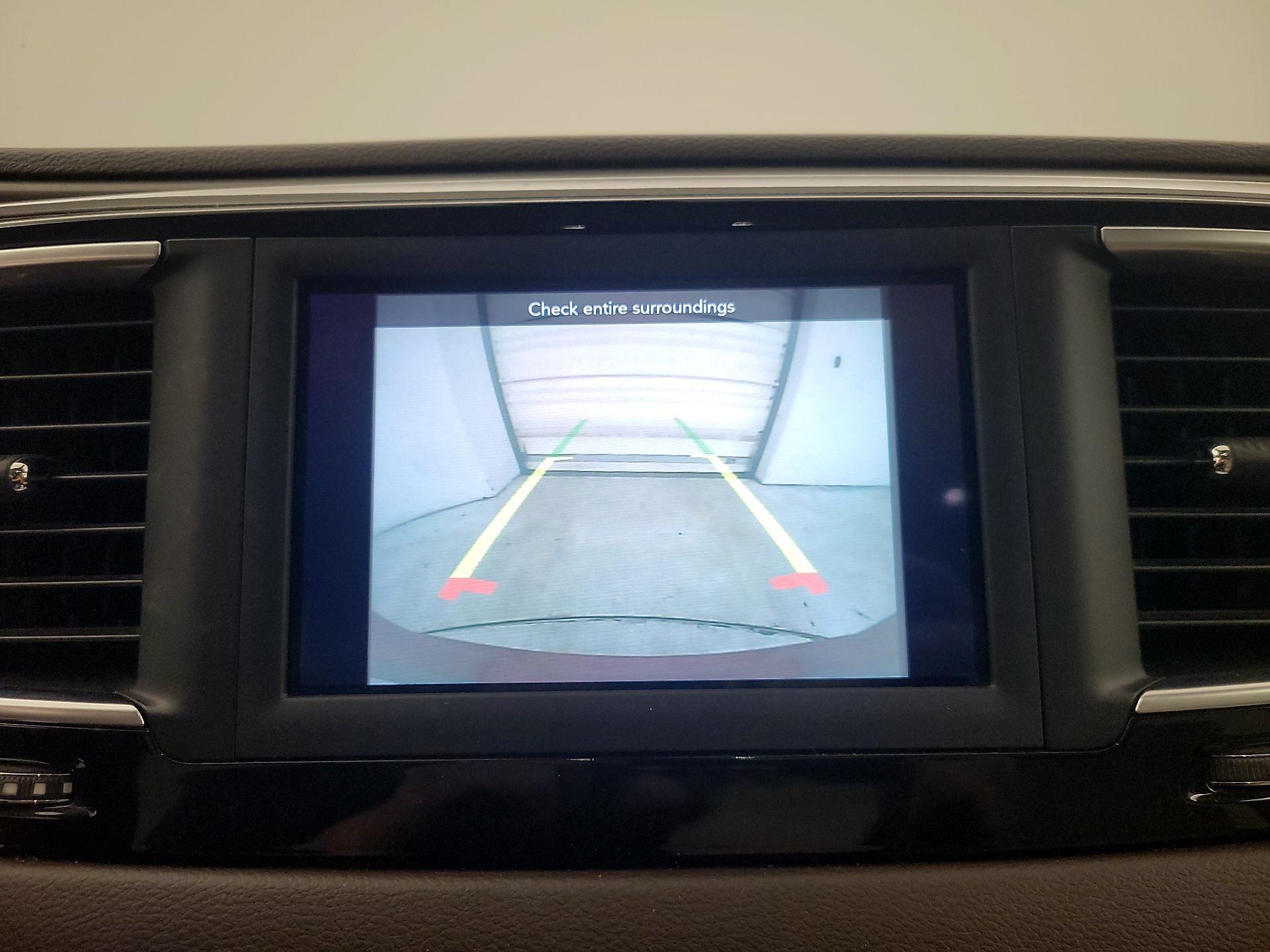 Thumbnail: 2019 Chrysler Pacifica - 14