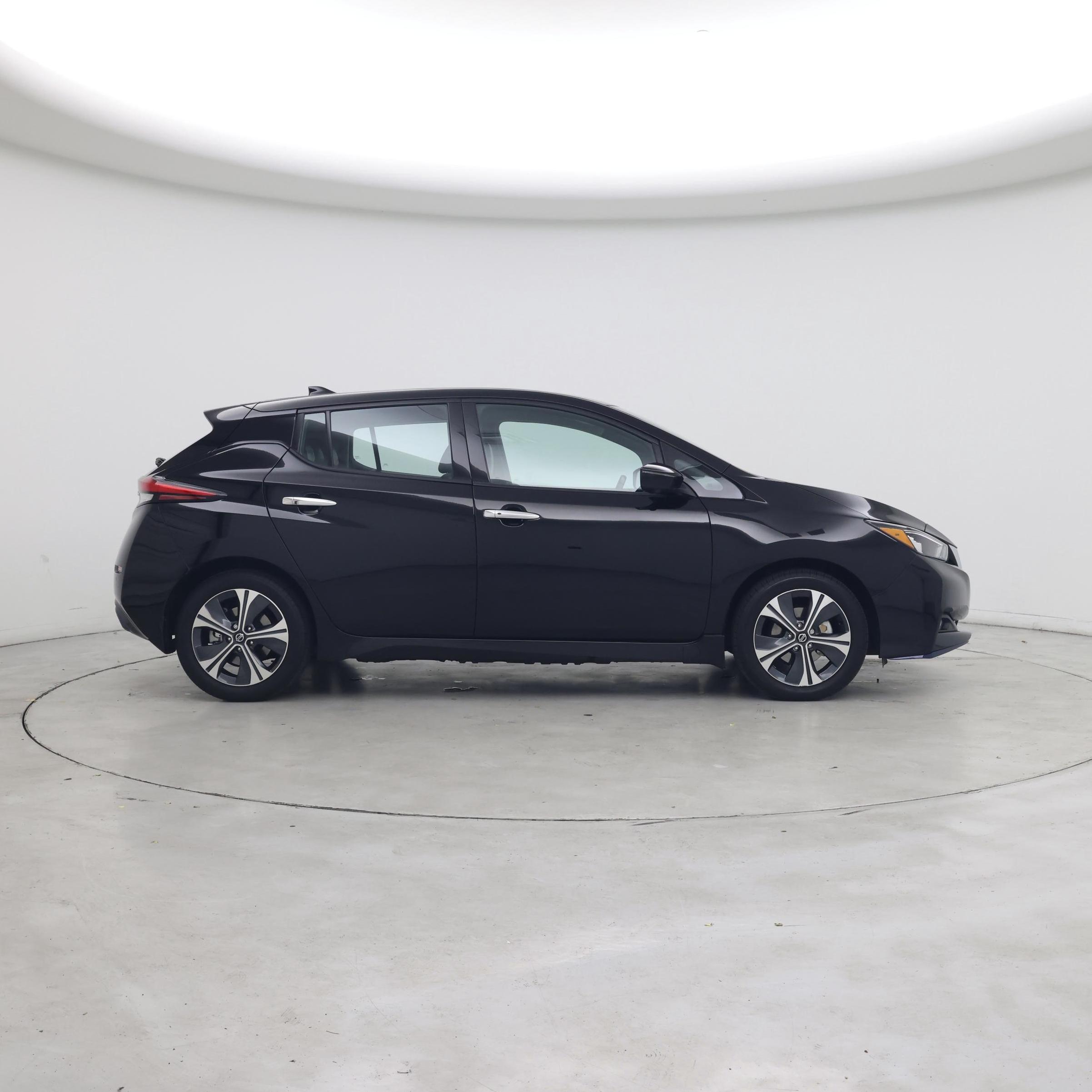 Thumbnail: 2022 Nissan Leaf - 7