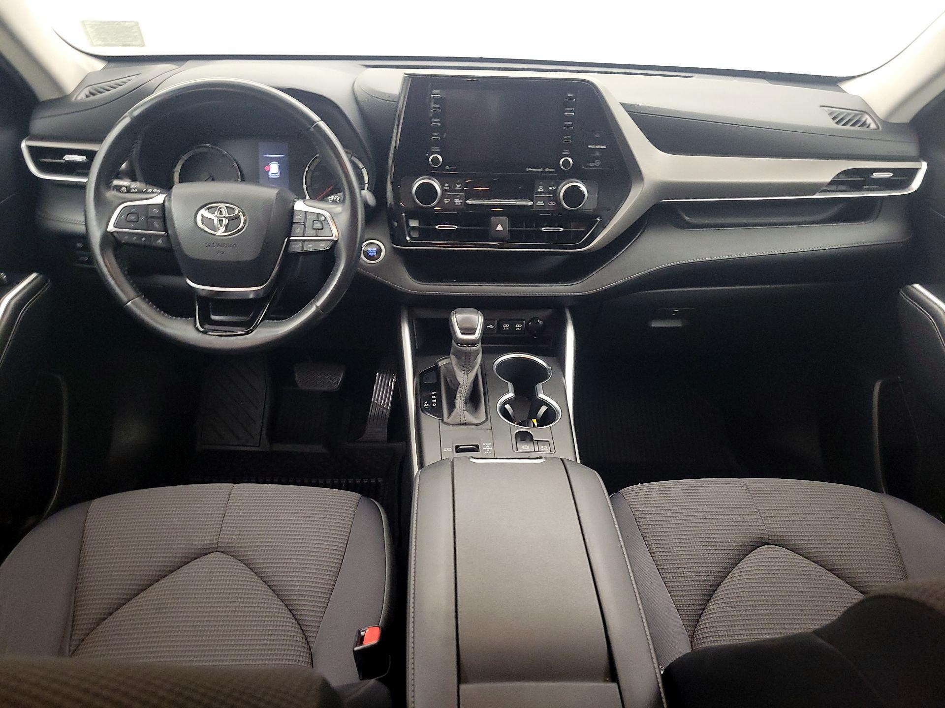 Thumbnail: 2020 Toyota Highlander - 9
