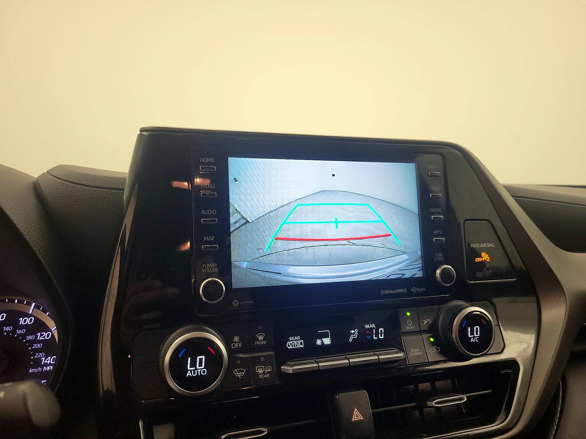 Thumbnail: 2020 Toyota Highlander - 14