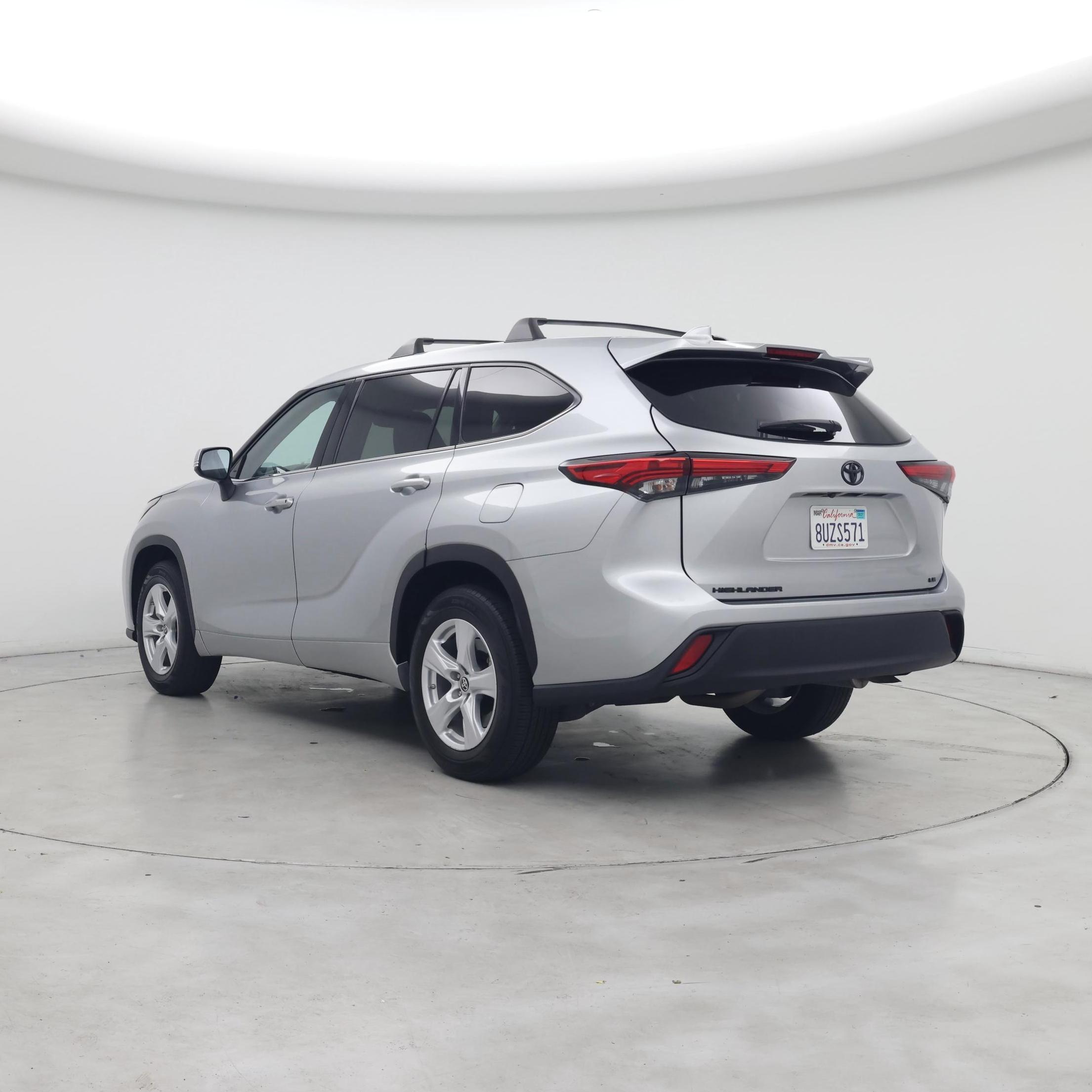 Thumbnail: 2020 Toyota Highlander - 2