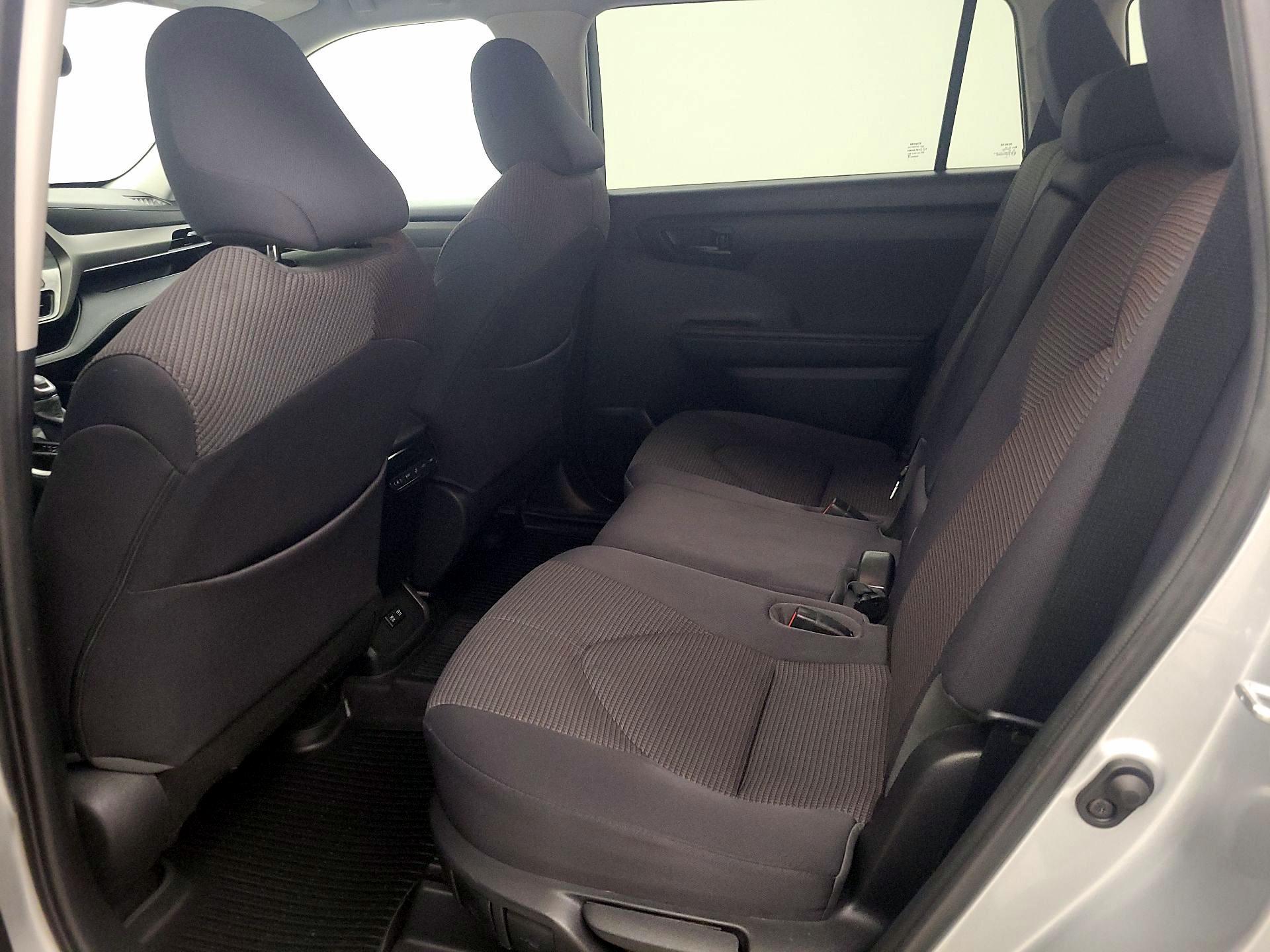 Thumbnail: 2020 Toyota Highlander - 19