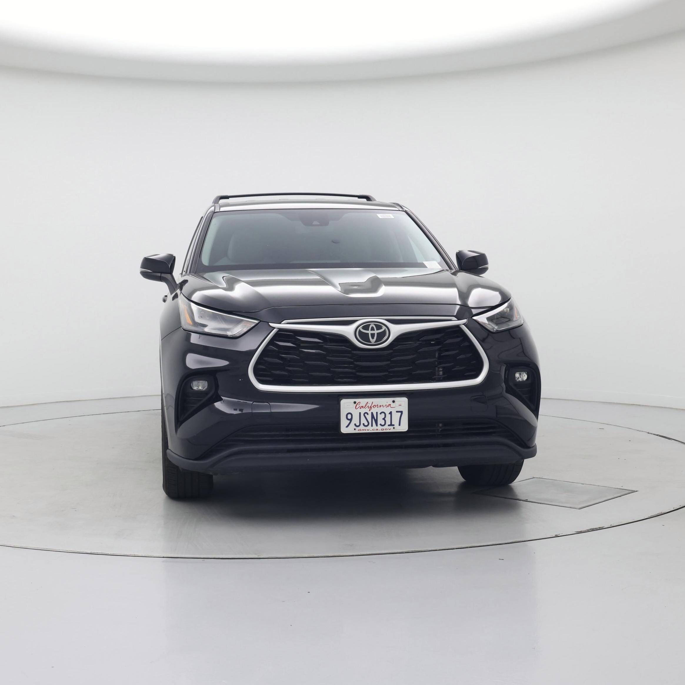 Thumbnail: 2023 Toyota Highlander - 5