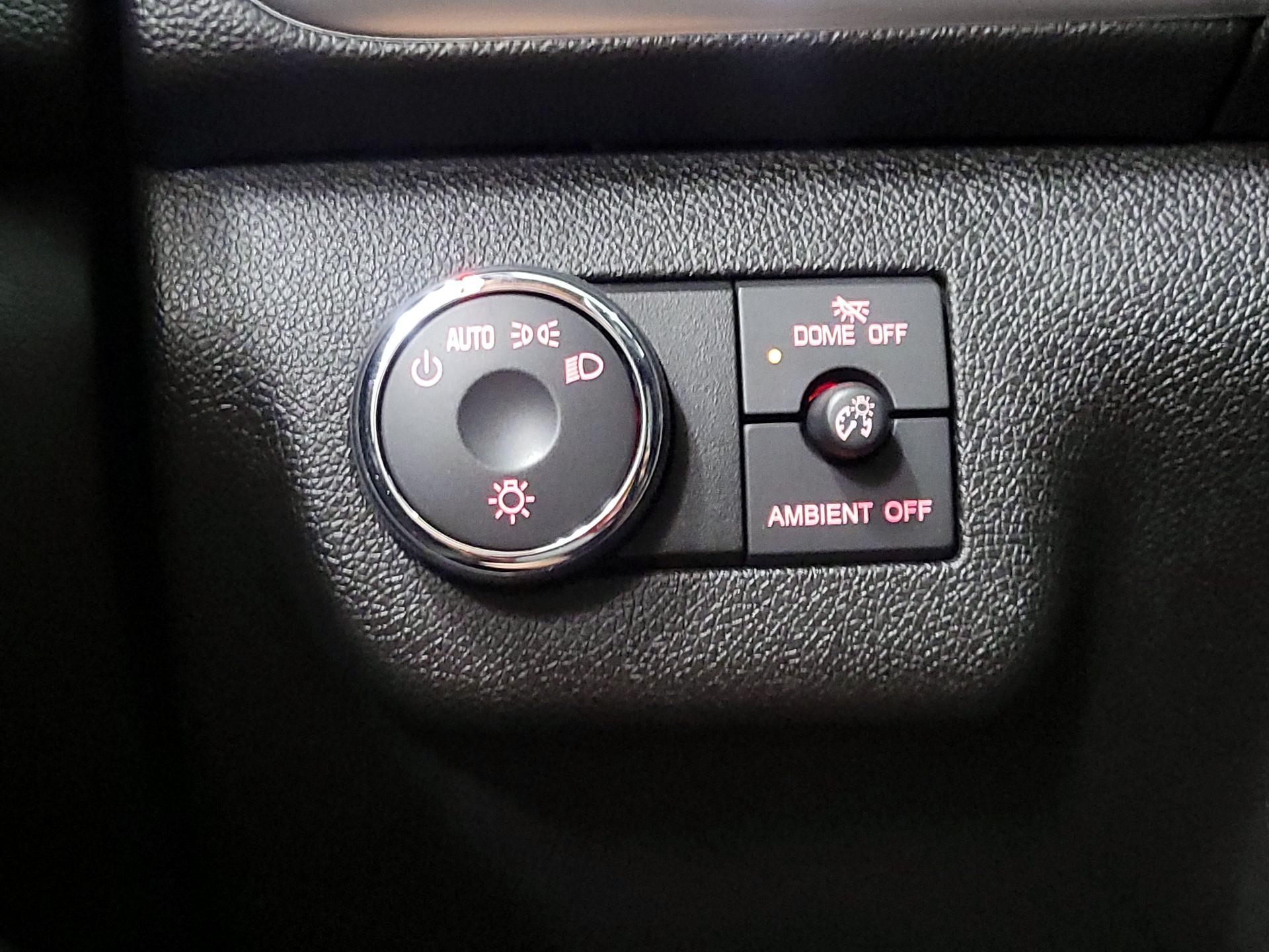 Thumbnail: 2016 GMC Acadia - 13