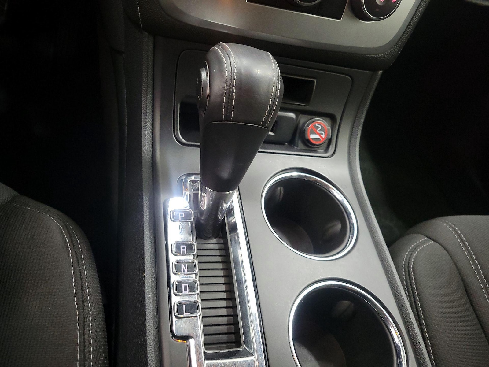 2016 GMC Acadia SLE-1 - Photo 18