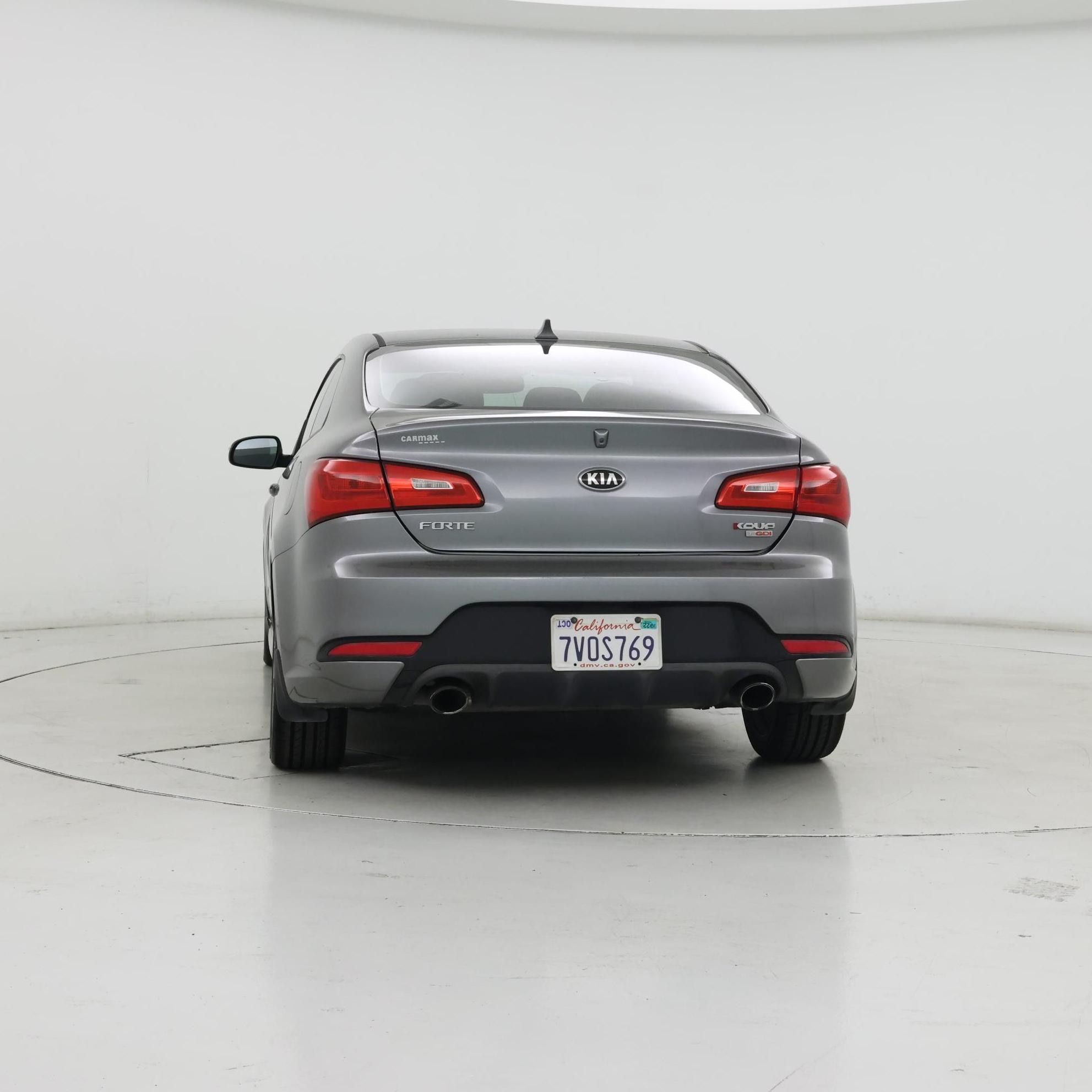 Thumbnail: 2016 Kia Forte - 6