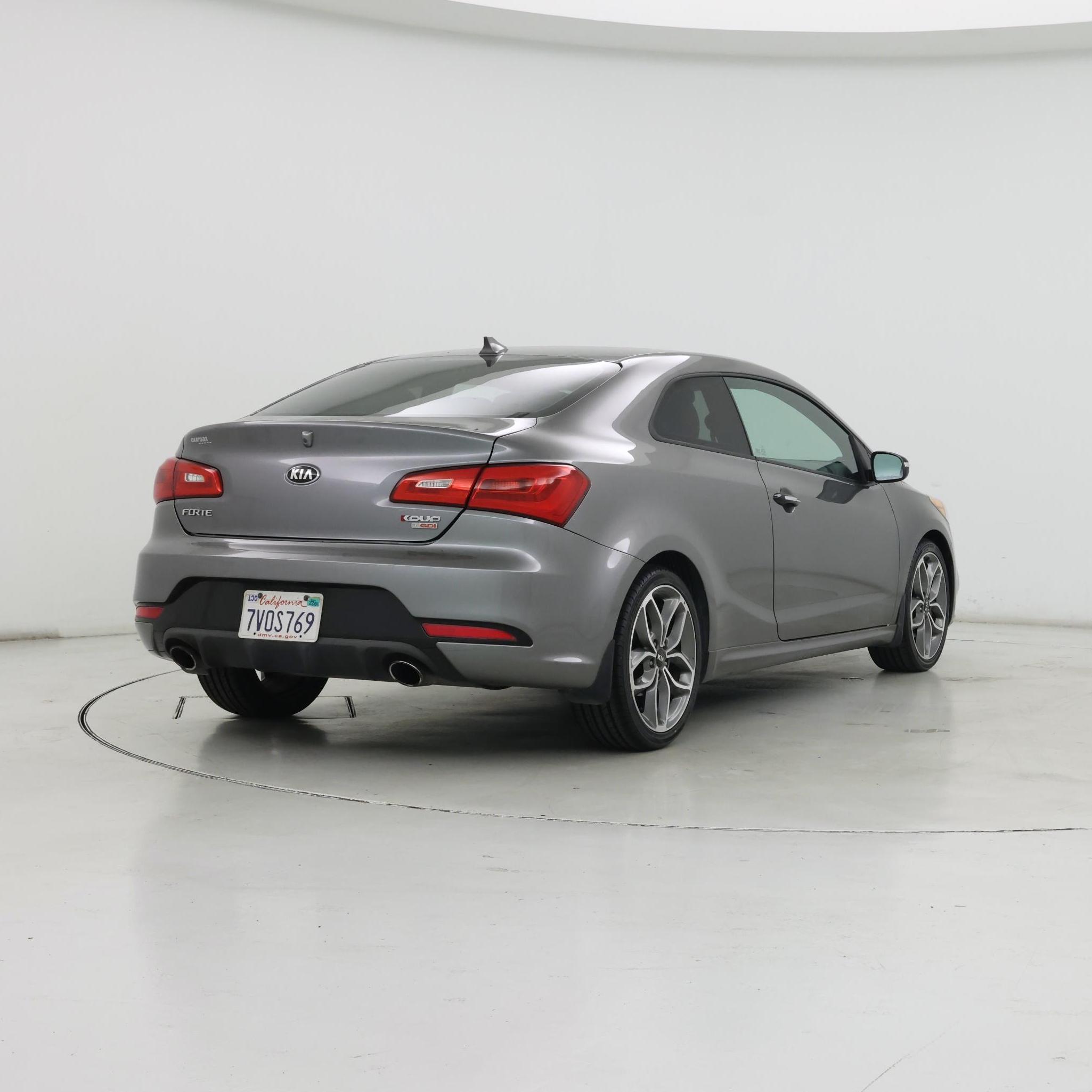 Thumbnail: 2016 Kia Forte - 8