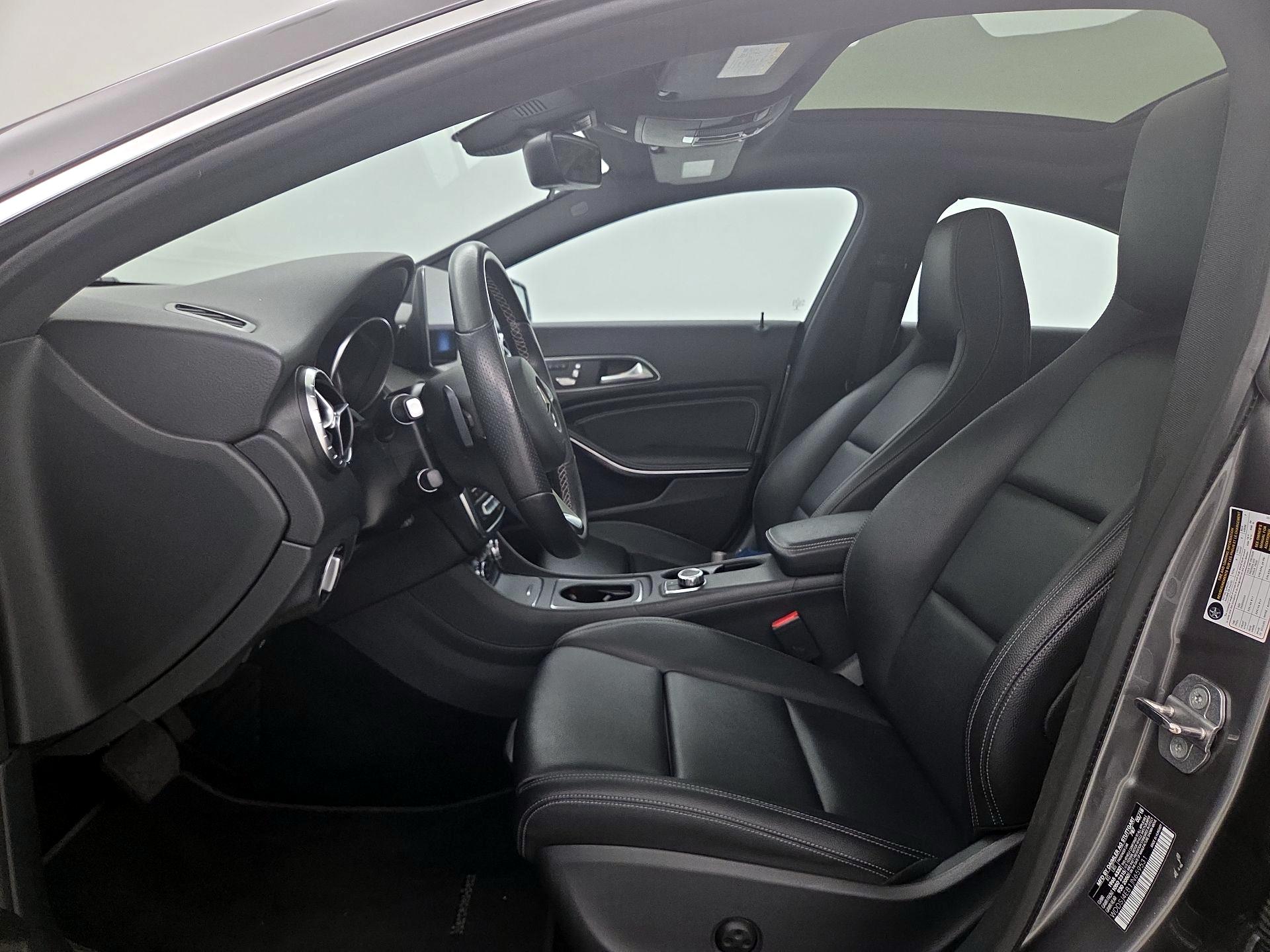 Thumbnail: 2018 Mercedes-Benz CLA - 11