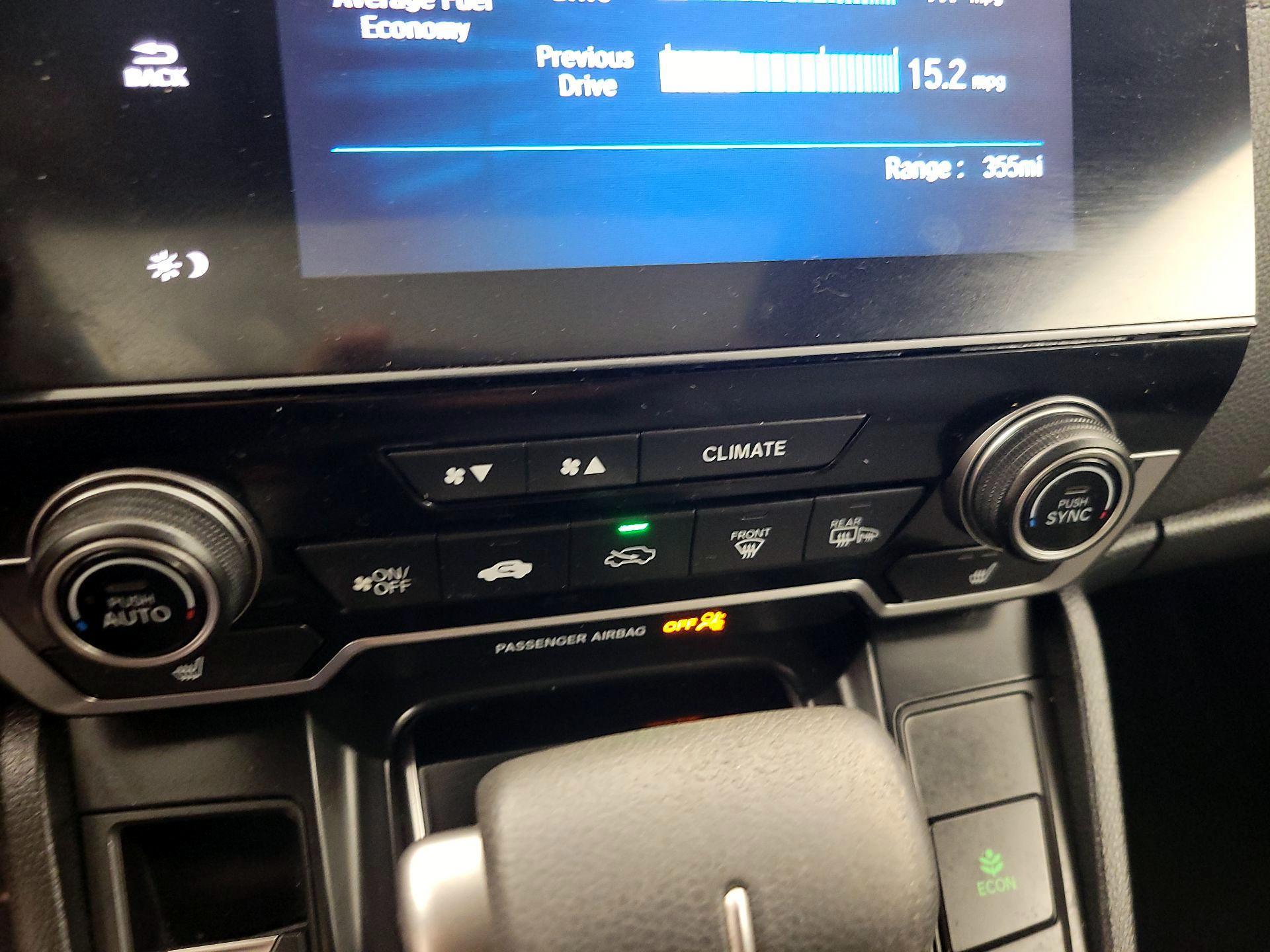 Thumbnail: 2019 Honda CR-V - 16
