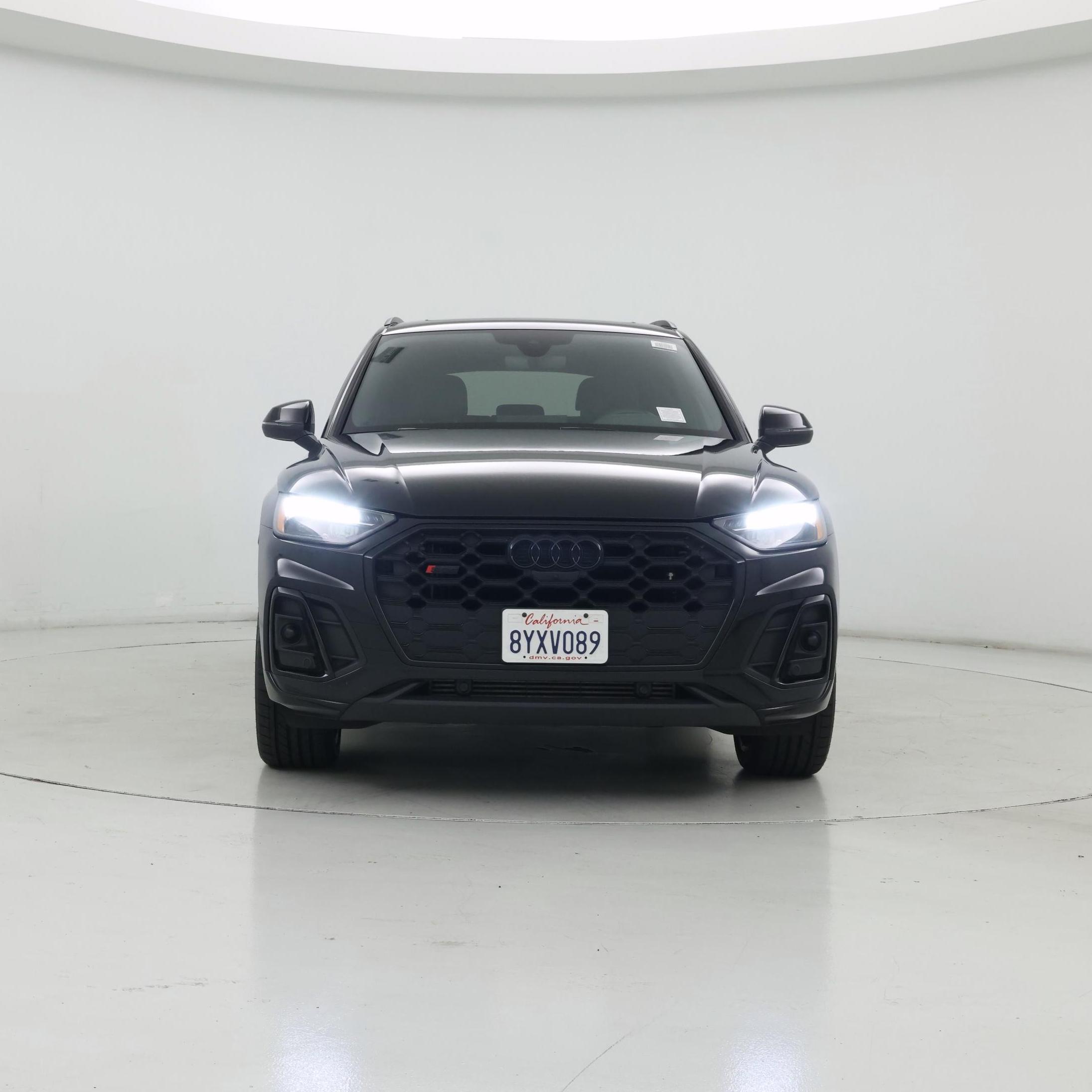 Thumbnail: 2022 Audi SQ5 - 5