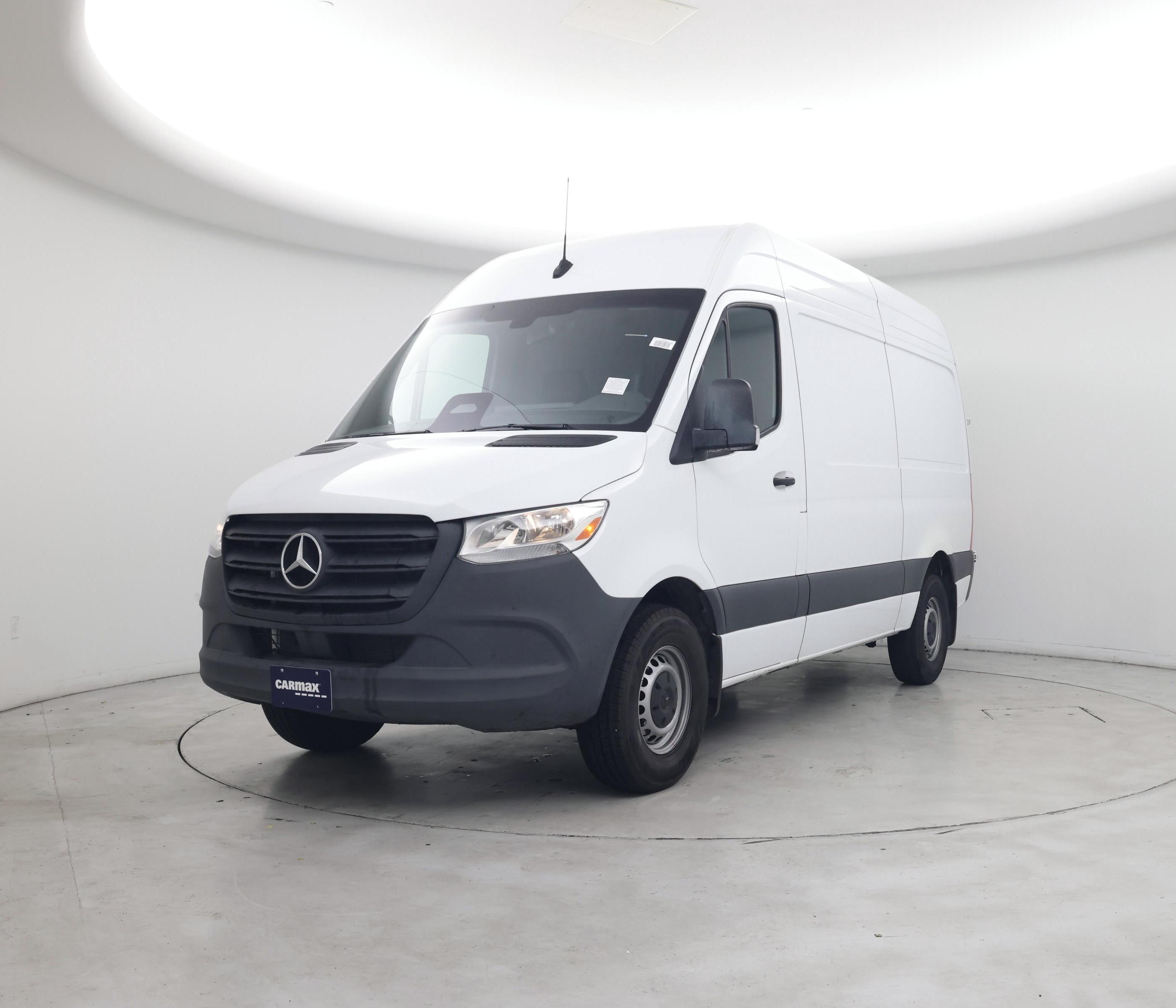 Thumbnail: 2025 Mercedes-Benz Sprinter - 4