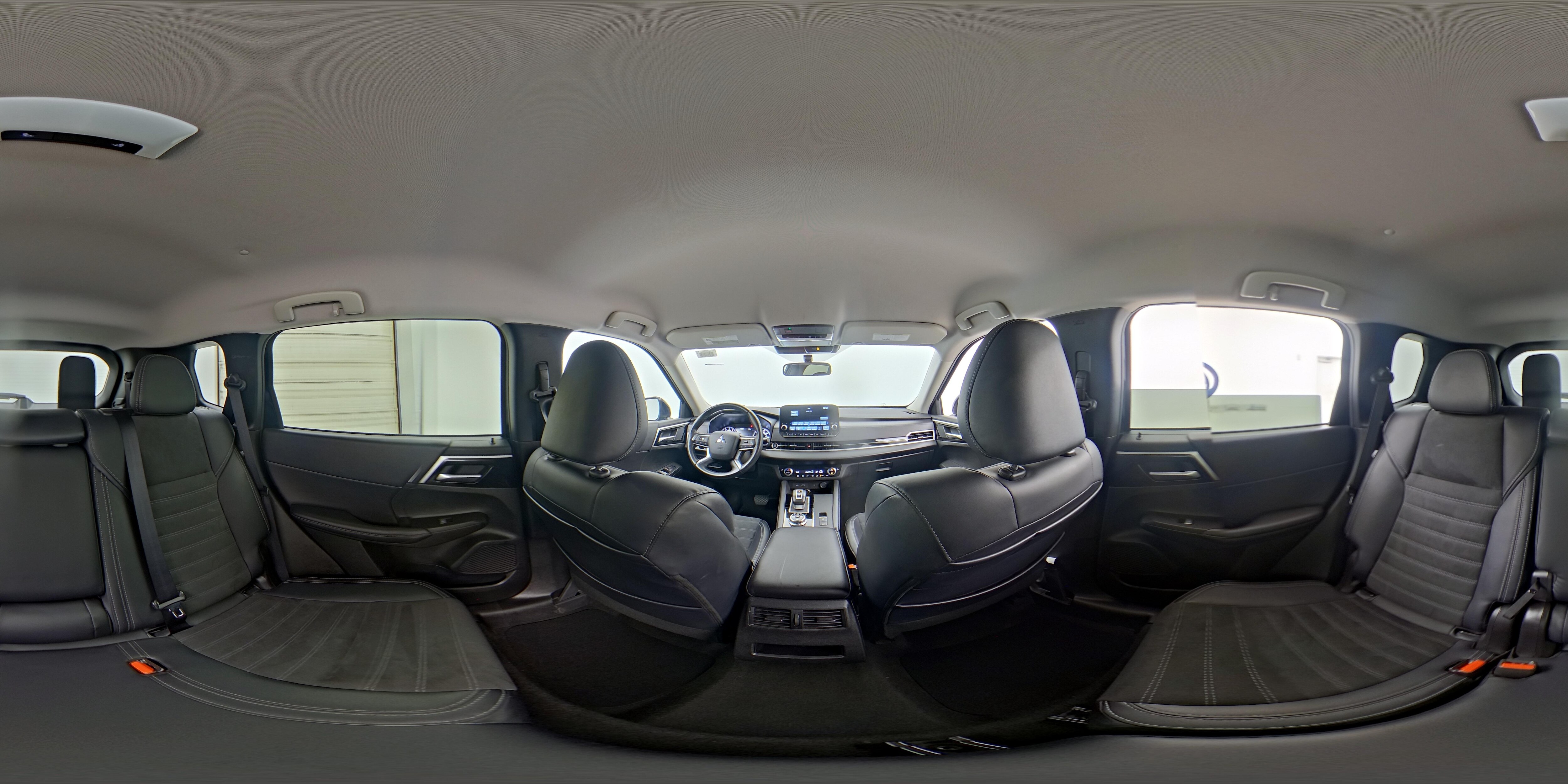 2024 Mitsubishi Outlander SE - Photo 27