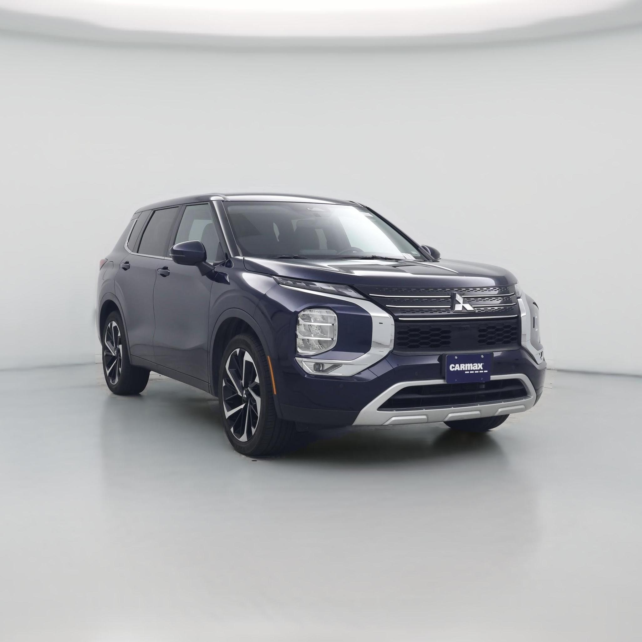 Thumbnail: 2024 Mitsubishi Outlander - 1