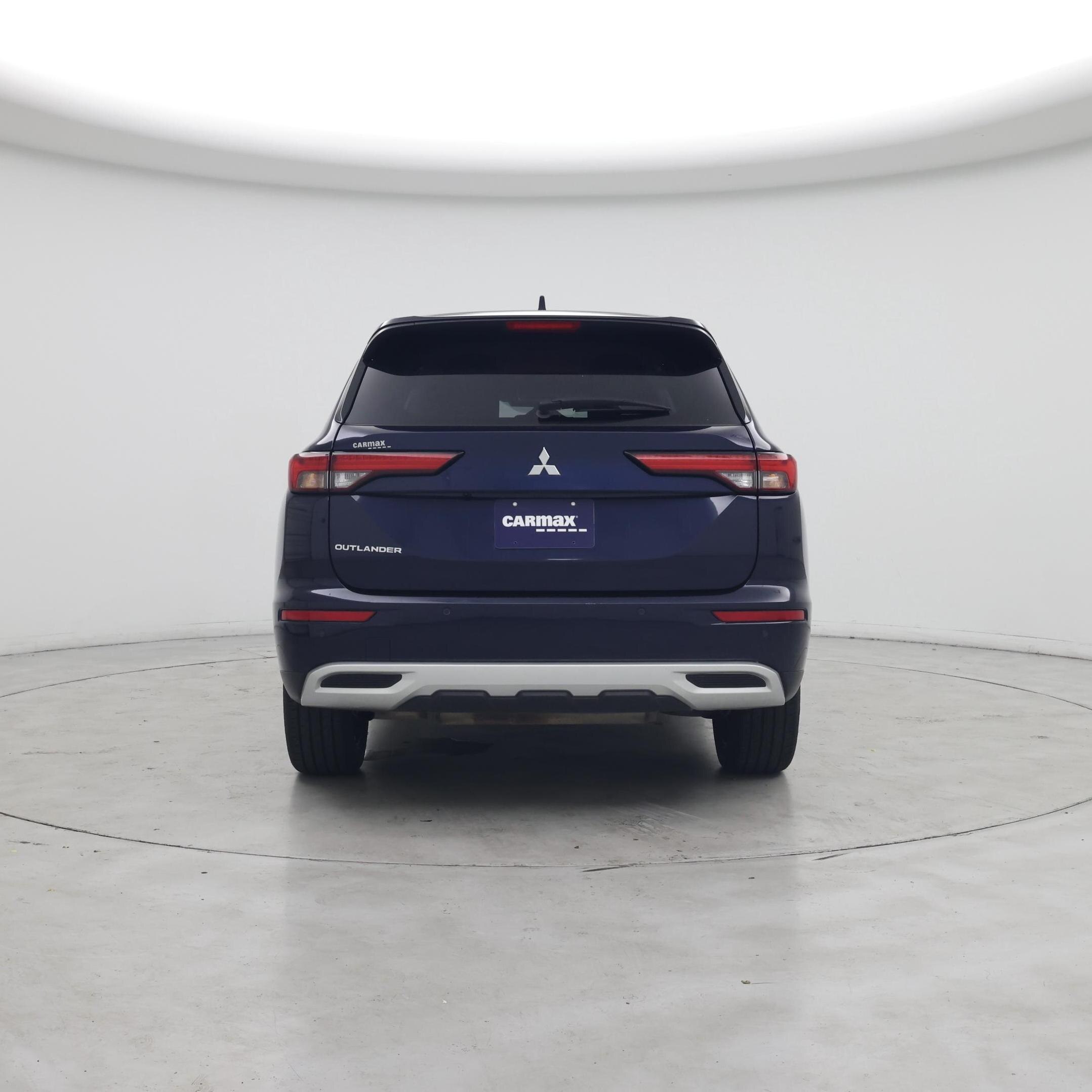 Thumbnail: 2024 Mitsubishi Outlander - 6