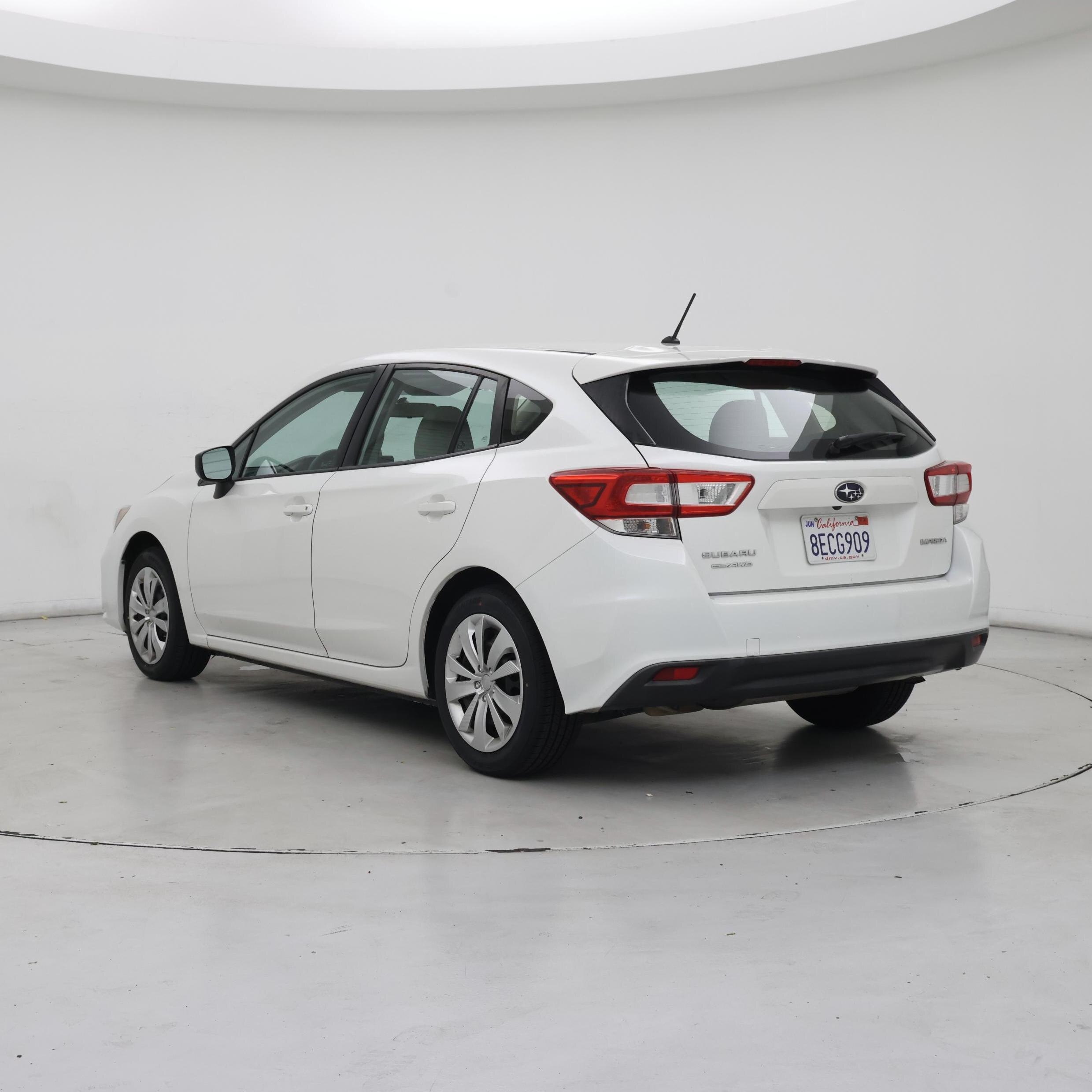 Thumbnail: 2018 Subaru Impreza - 2
