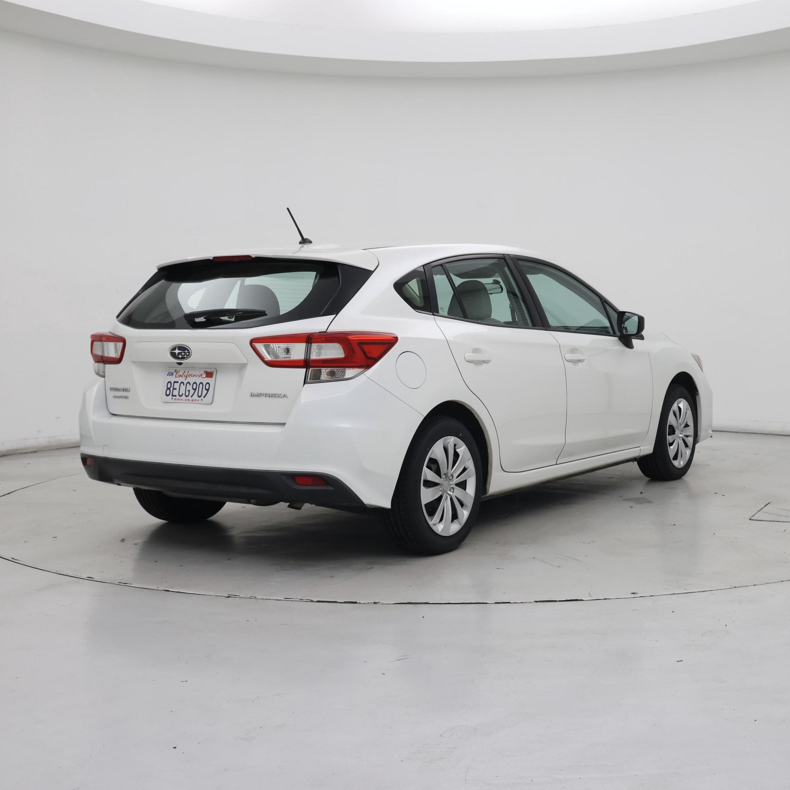 Thumbnail: 2018 Subaru Impreza - 8