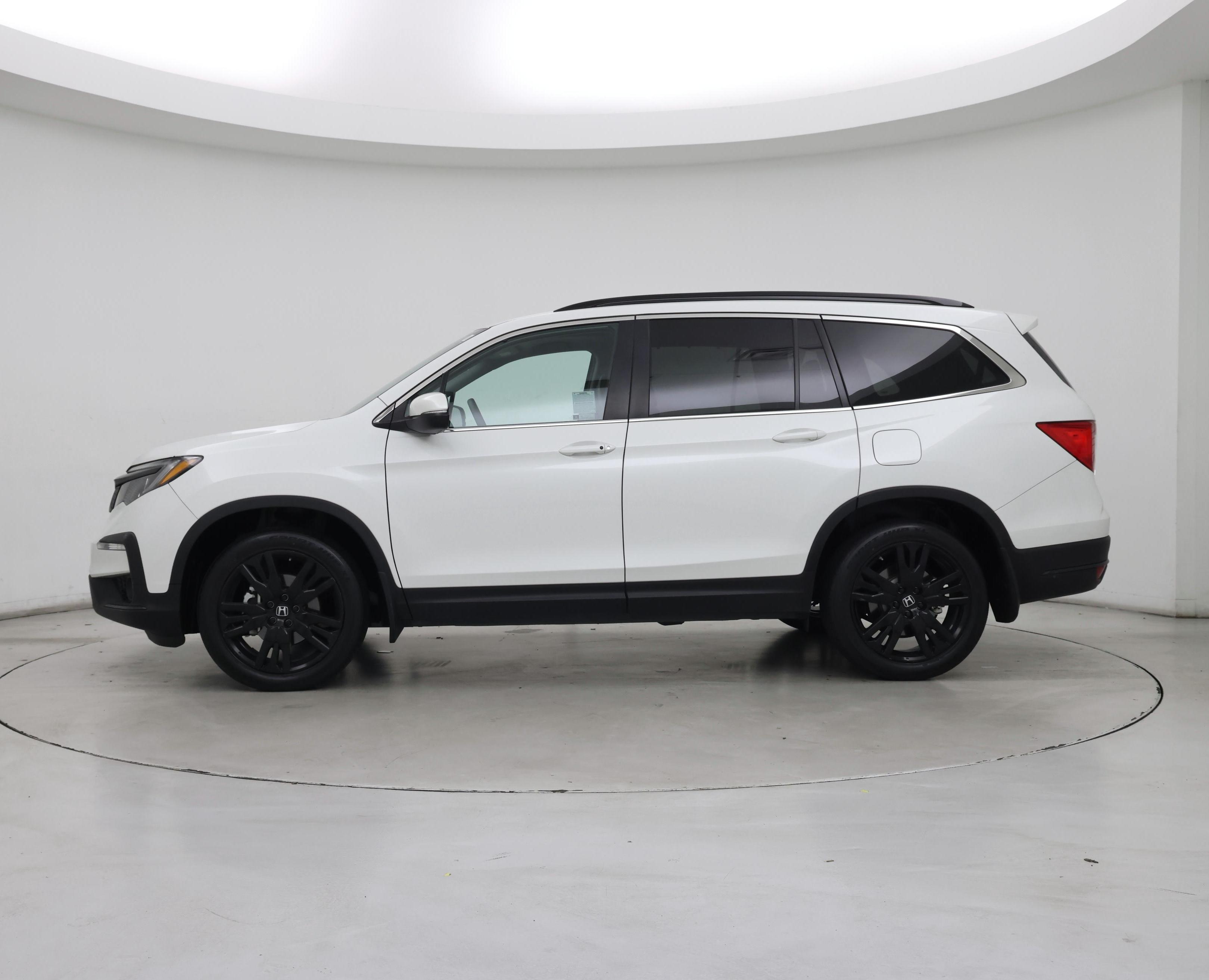 Thumbnail: 2022 Honda Pilot - 3