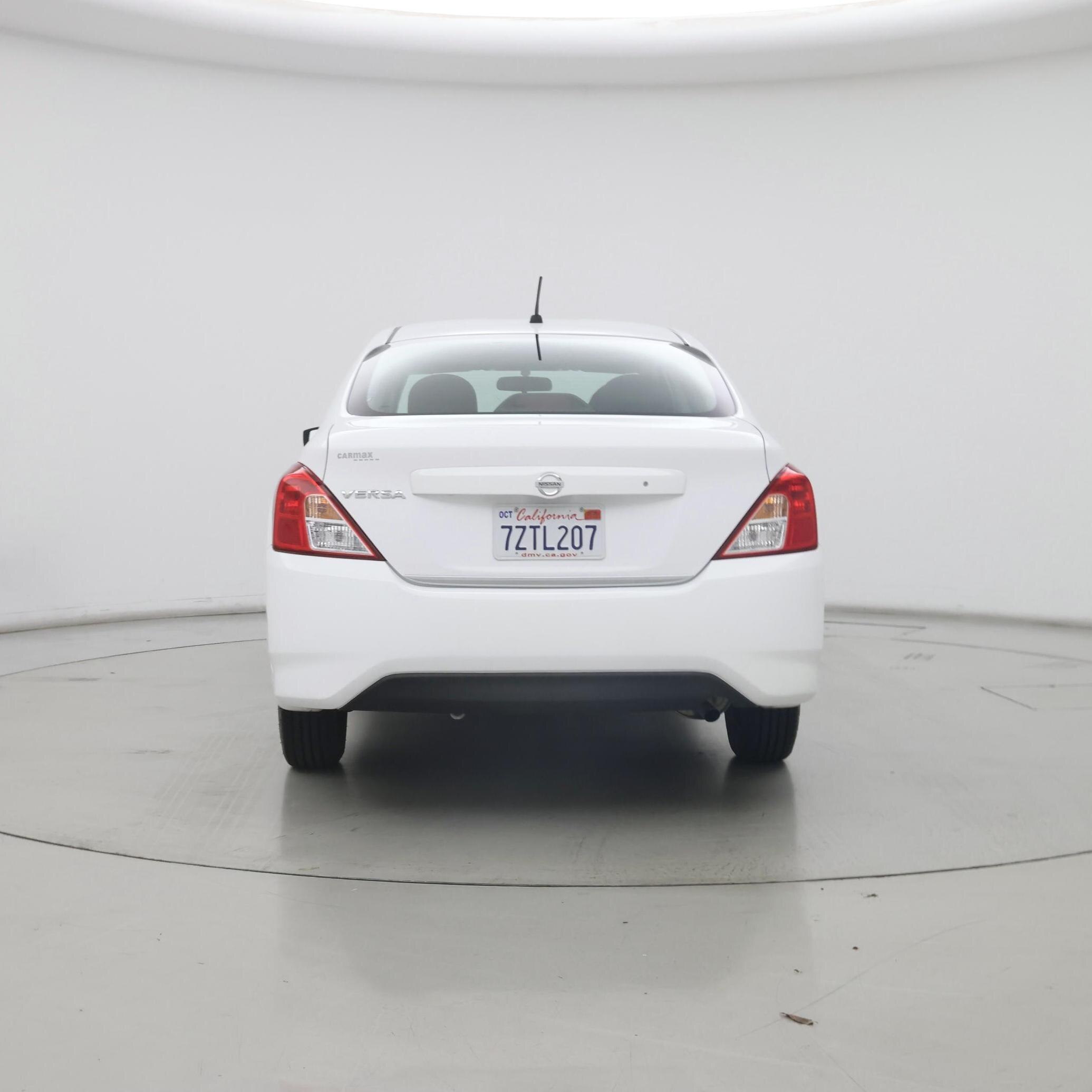 Thumbnail: 2017 Nissan Versa - 6