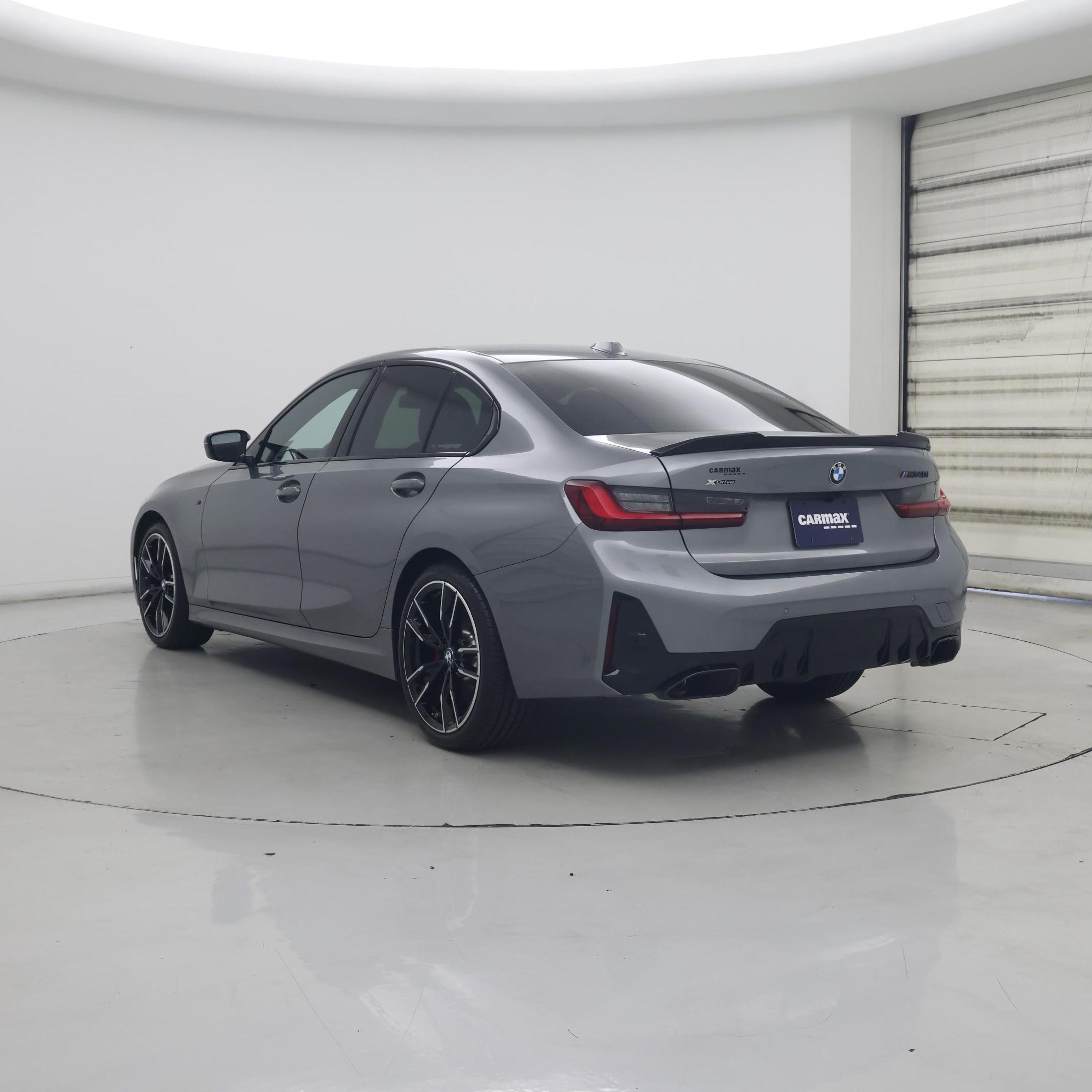 Thumbnail: 2024 BMW 3 Series - 2