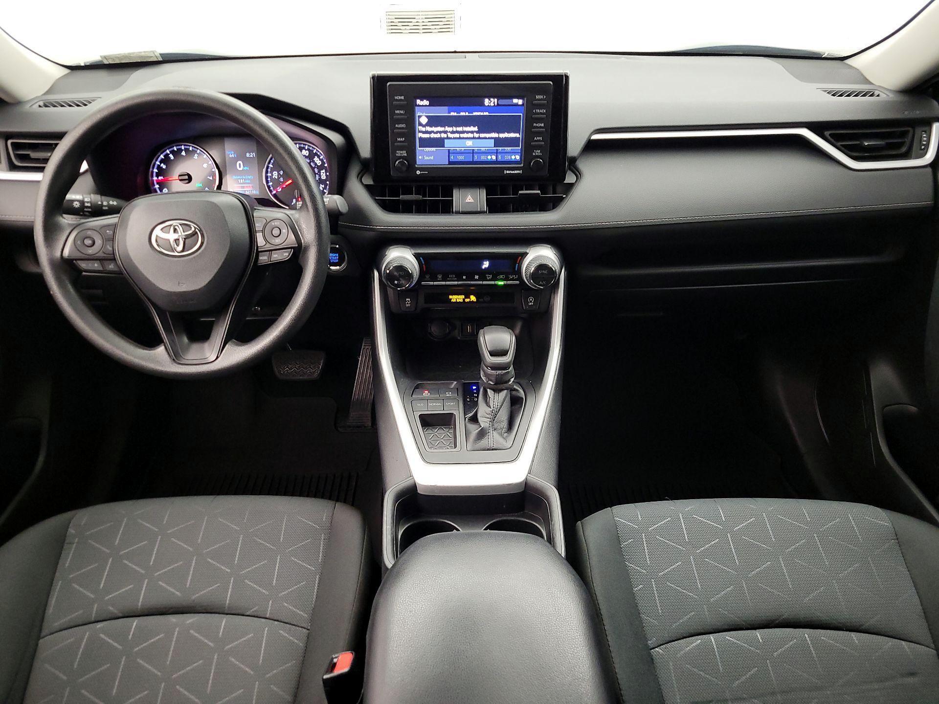 Thumbnail: 2021 Toyota RAV4 - 9