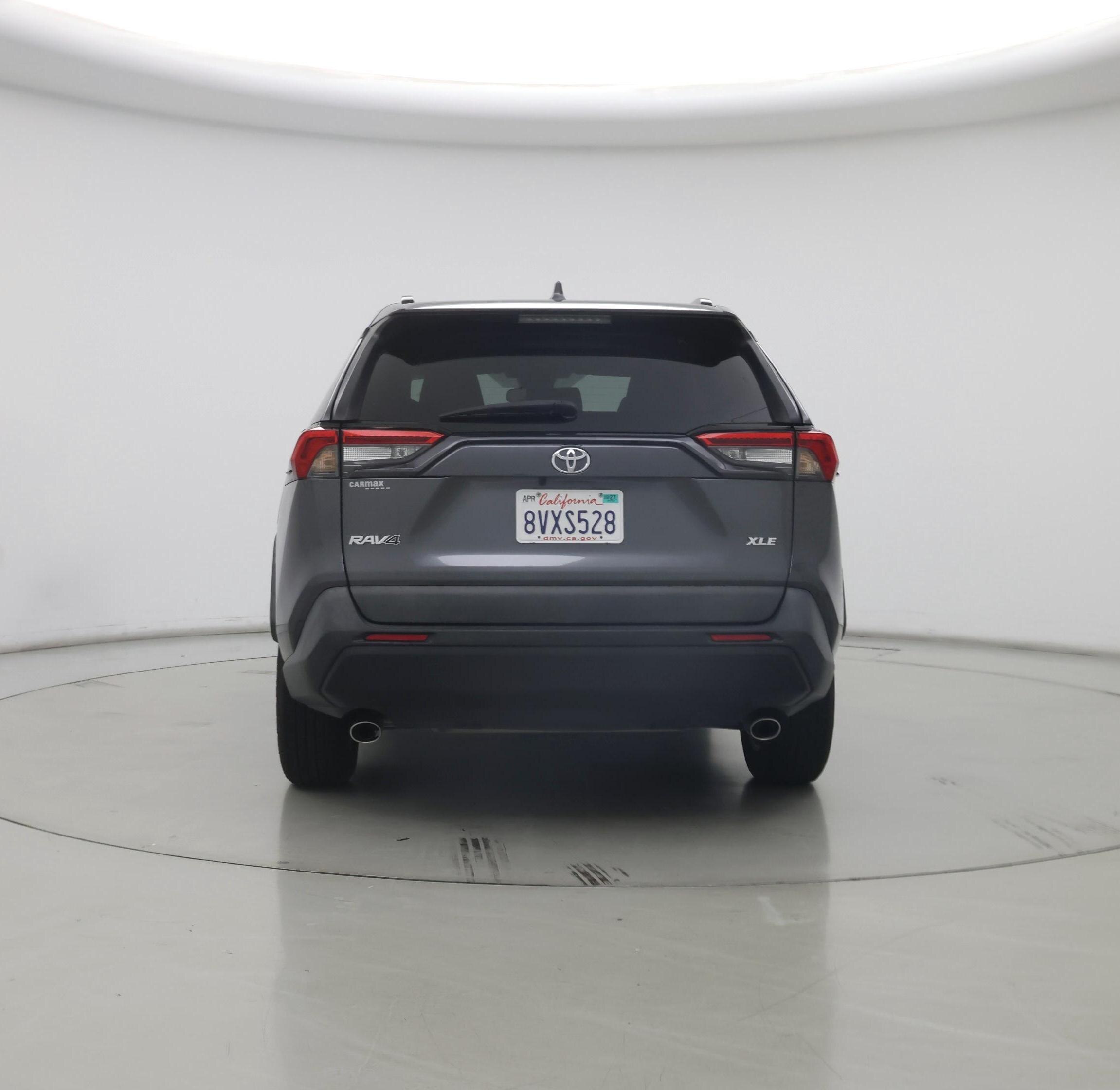 Thumbnail: 2021 Toyota RAV4 - 6