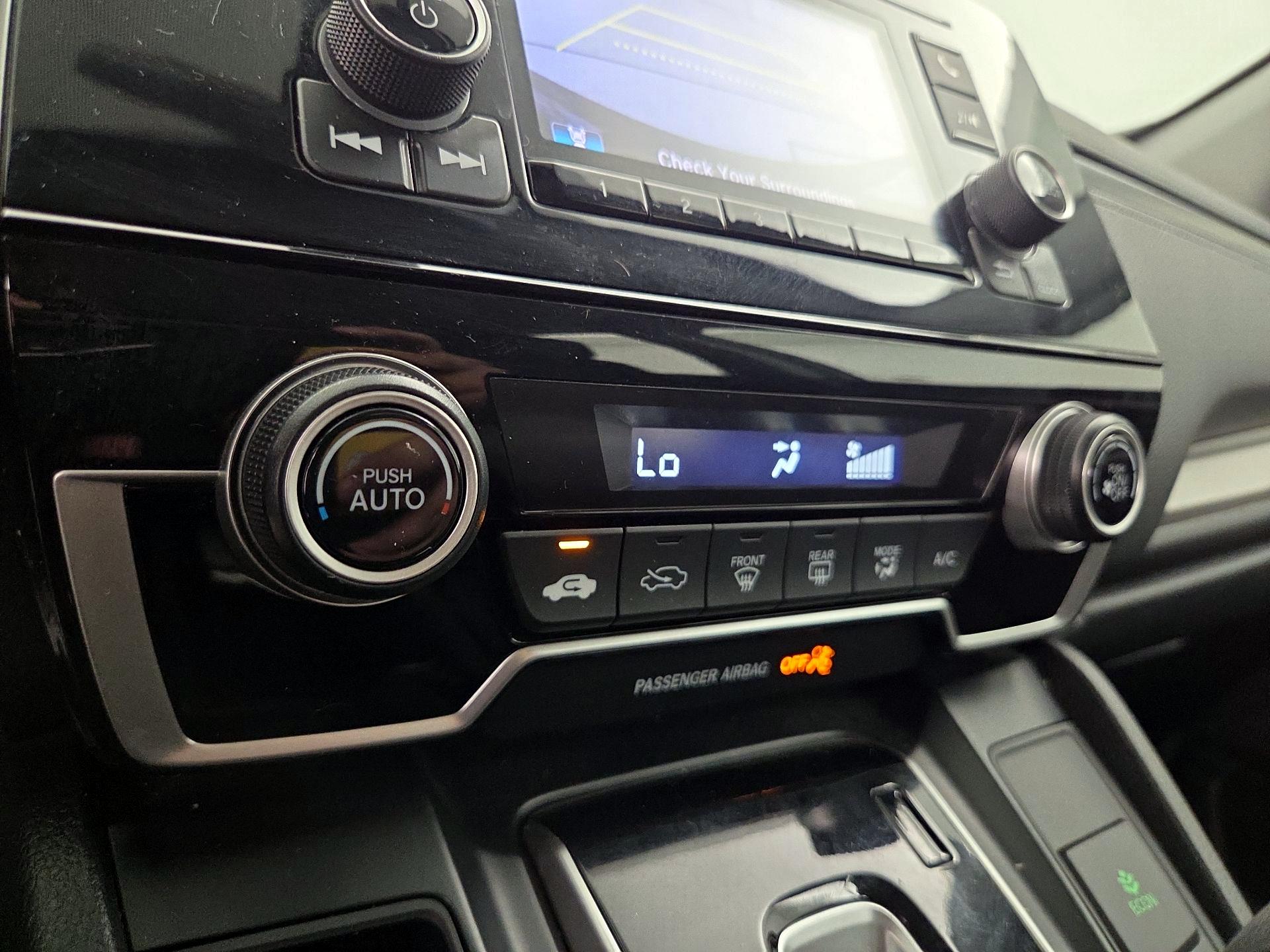 Thumbnail: 2019 Honda CR-V - 16