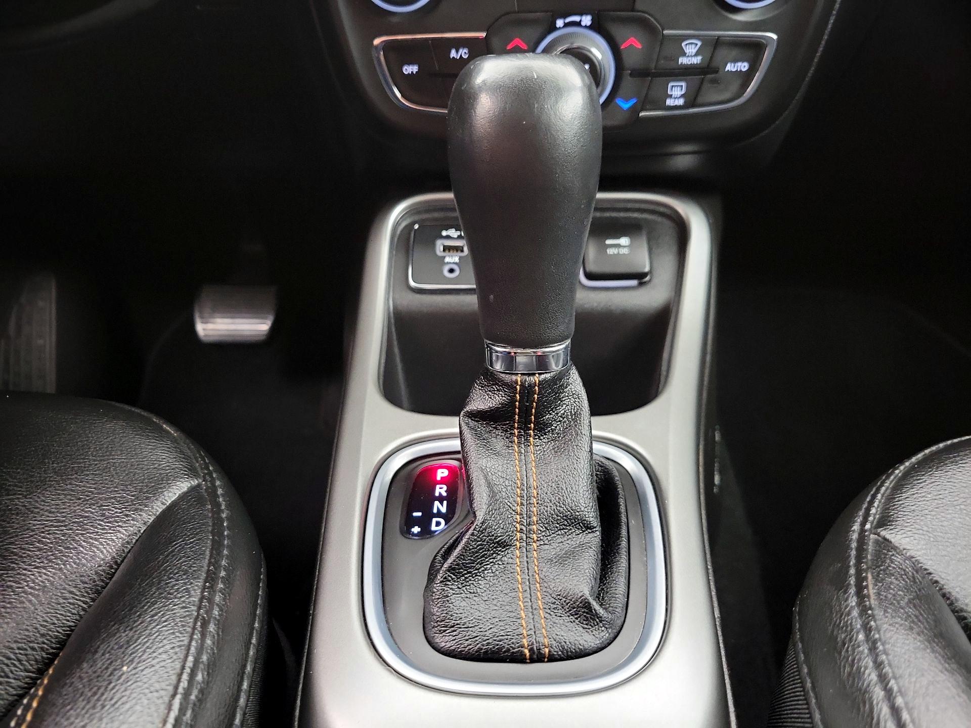 Thumbnail: 2020 Jeep Compass - 17