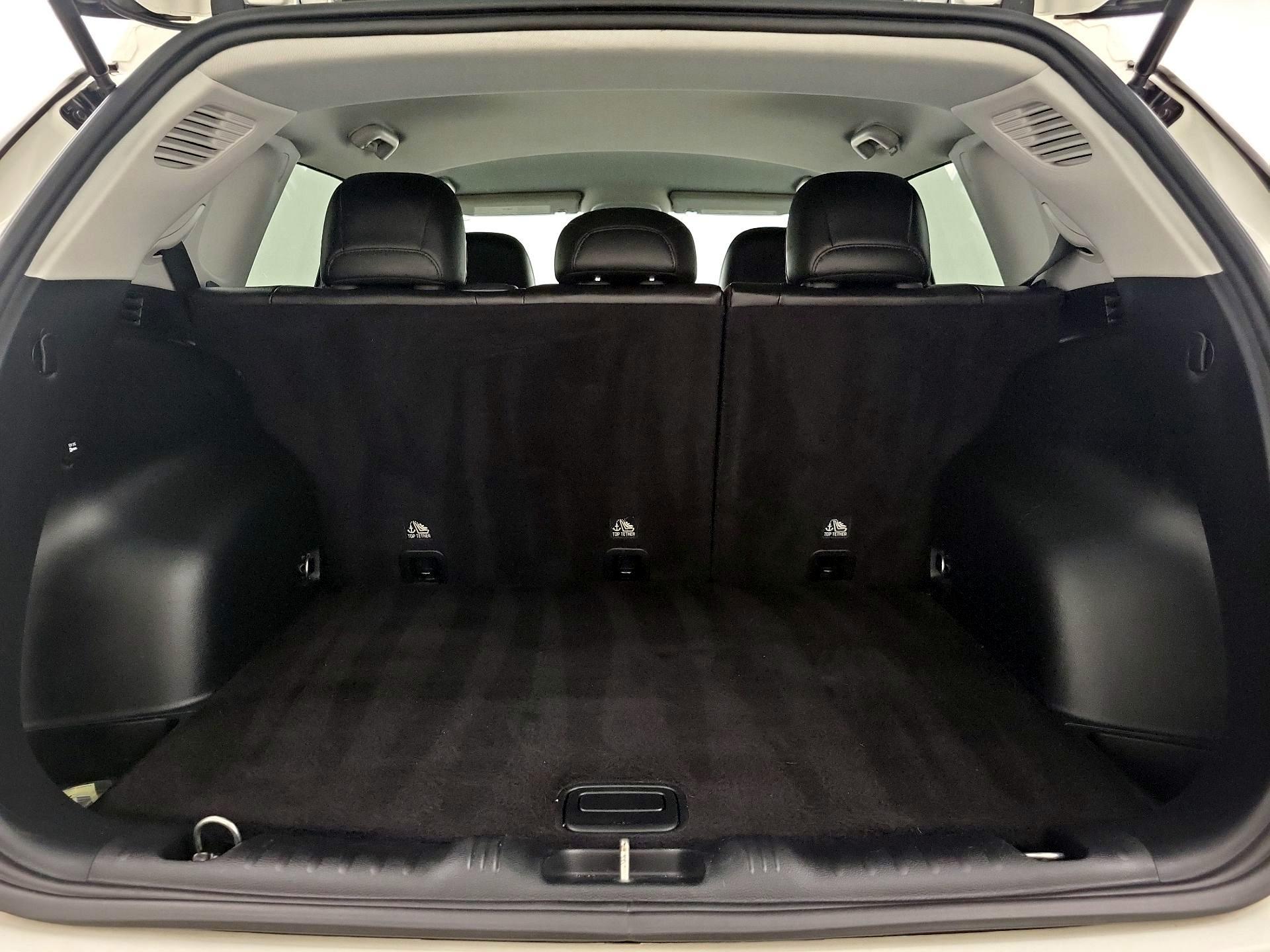 Thumbnail: 2020 Jeep Compass - 20