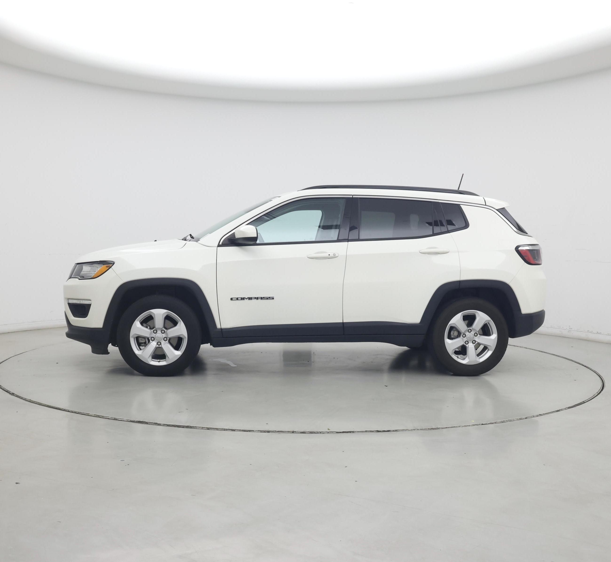 Thumbnail: 2020 Jeep Compass - 3