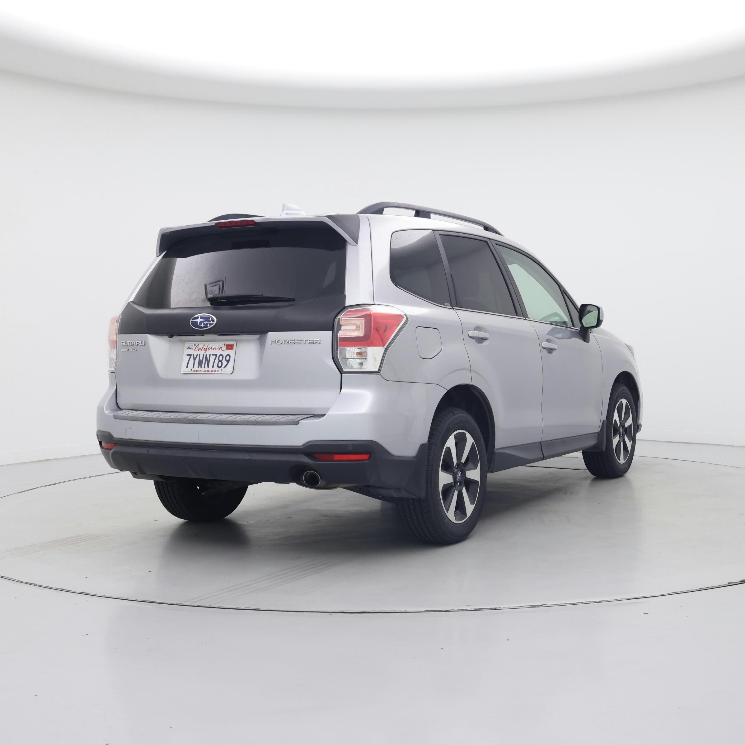 Thumbnail: 2018 Subaru Forester - 8