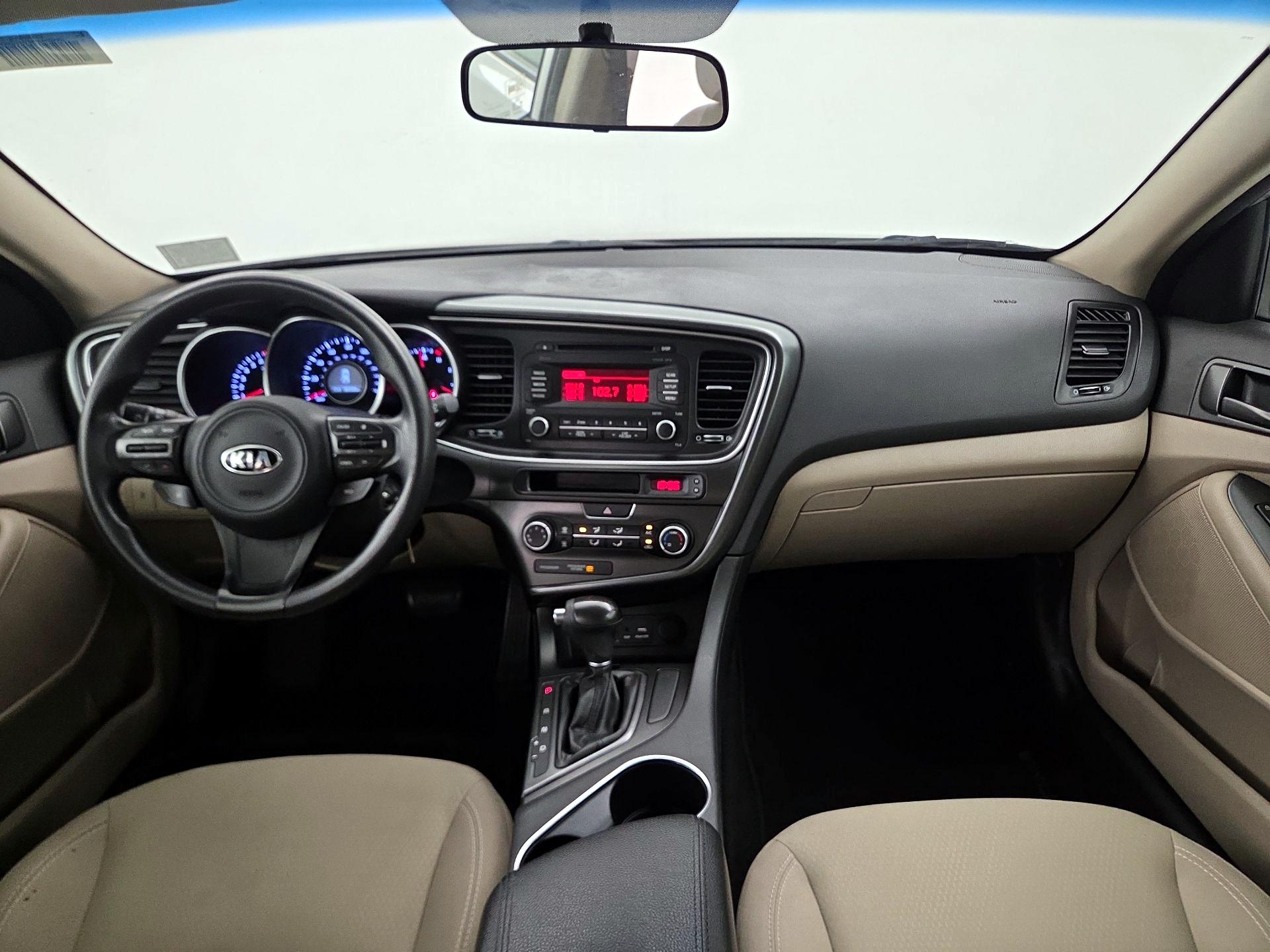 Thumbnail: 2015 Kia Optima - 9