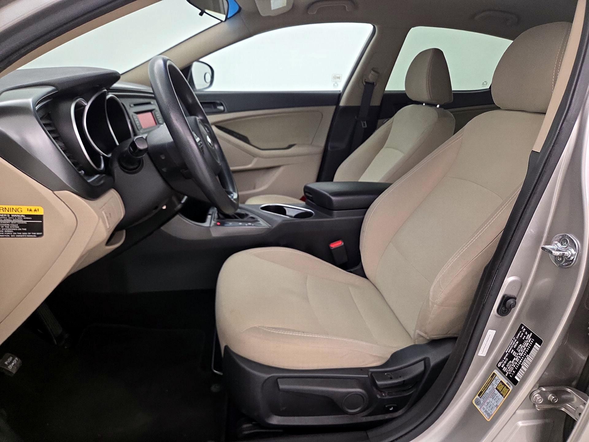 Thumbnail: 2015 Kia Optima - 11