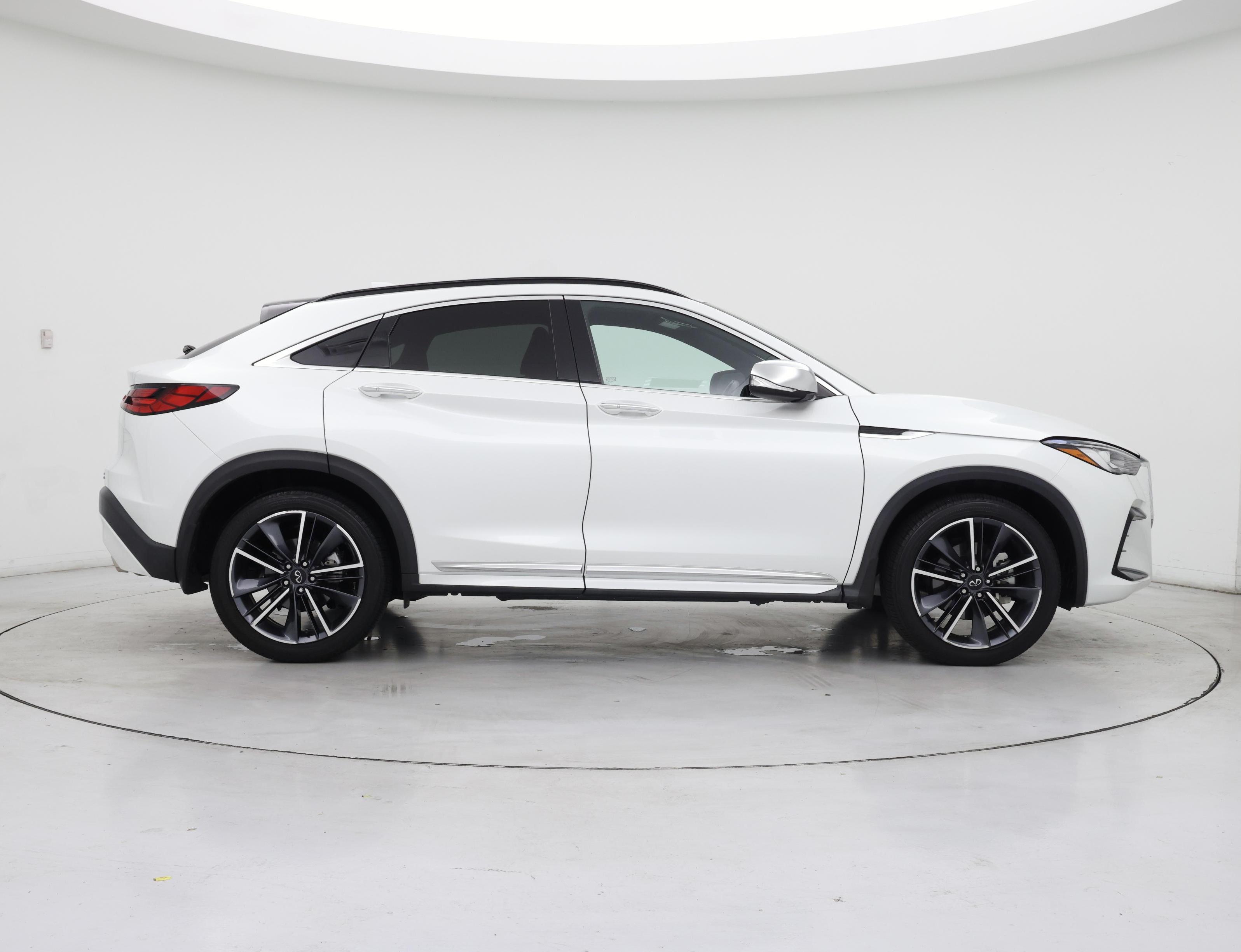 Thumbnail: 2023 INFINITI QX55 - 7