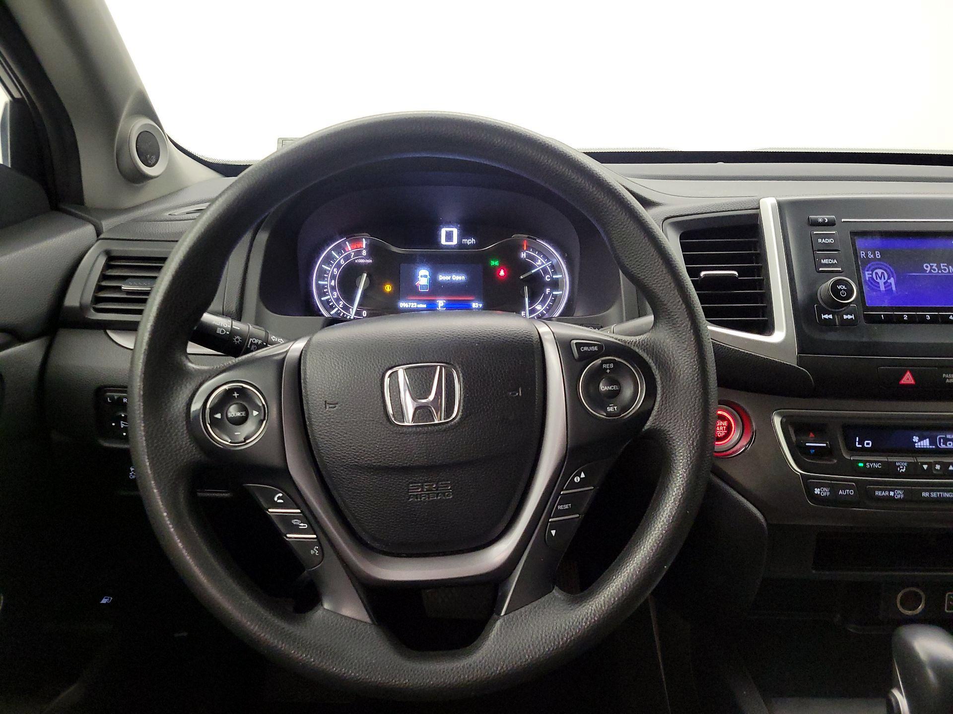 Thumbnail: 2019 Honda Ridgeline - 10