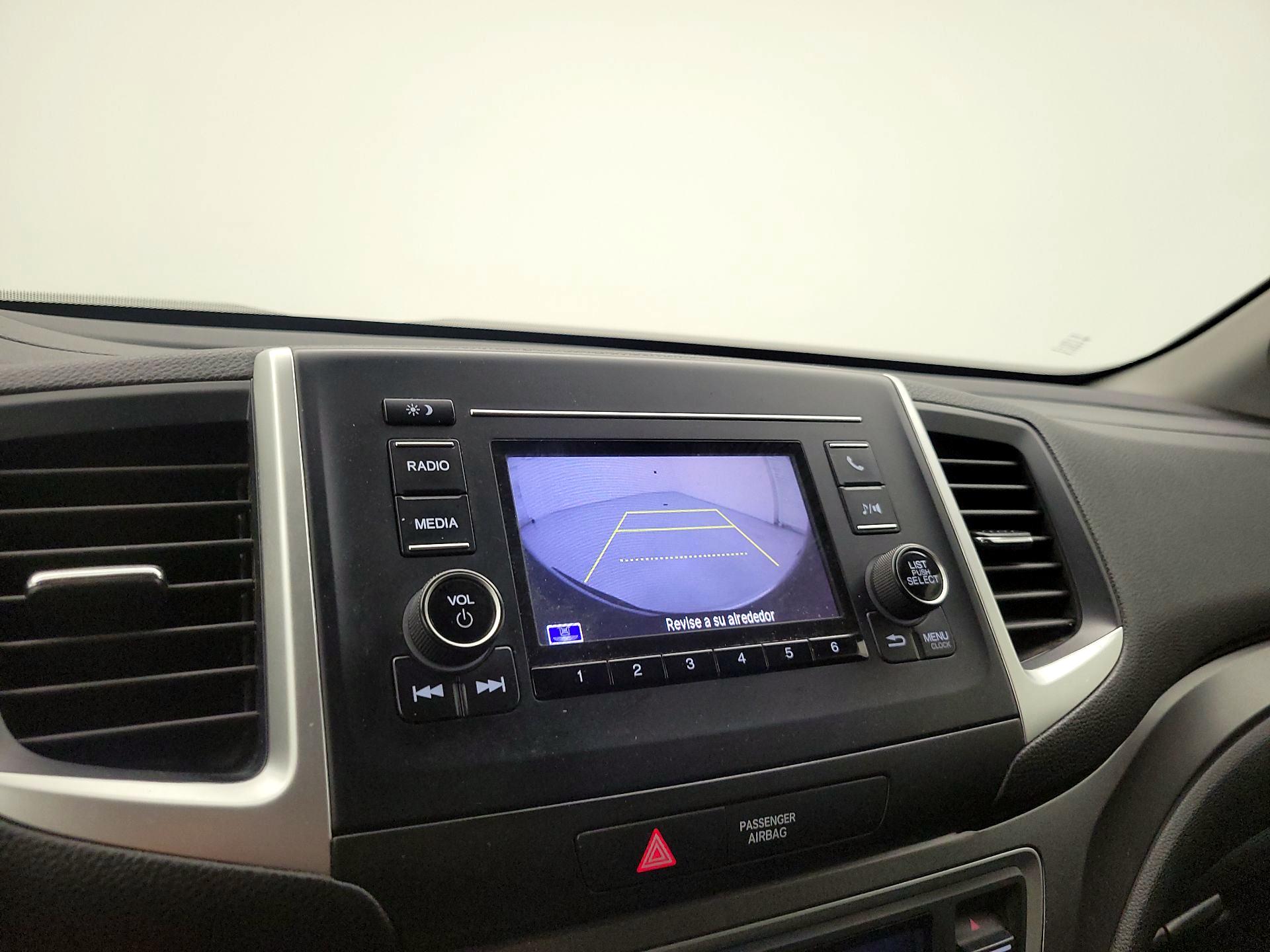 Thumbnail: 2019 Honda Ridgeline - 14