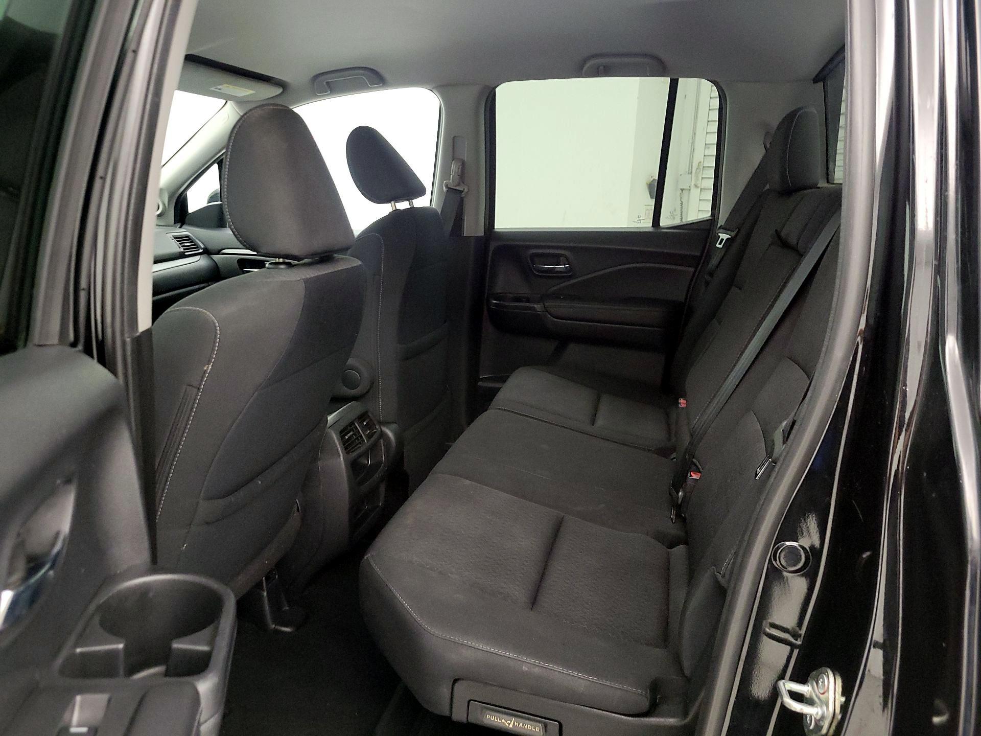 Thumbnail: 2019 Honda Ridgeline - 19