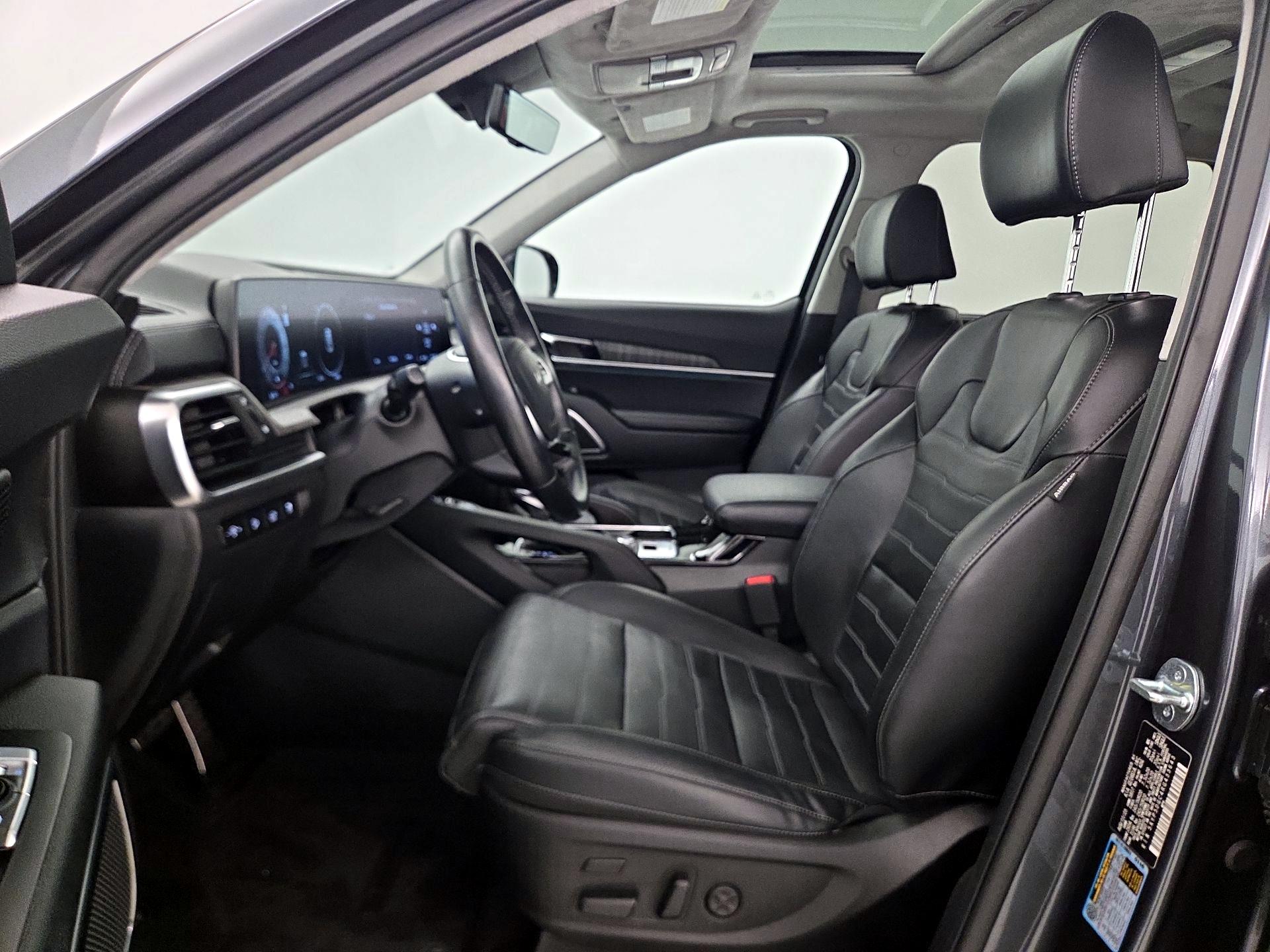Thumbnail: 2024 Kia Telluride - 11