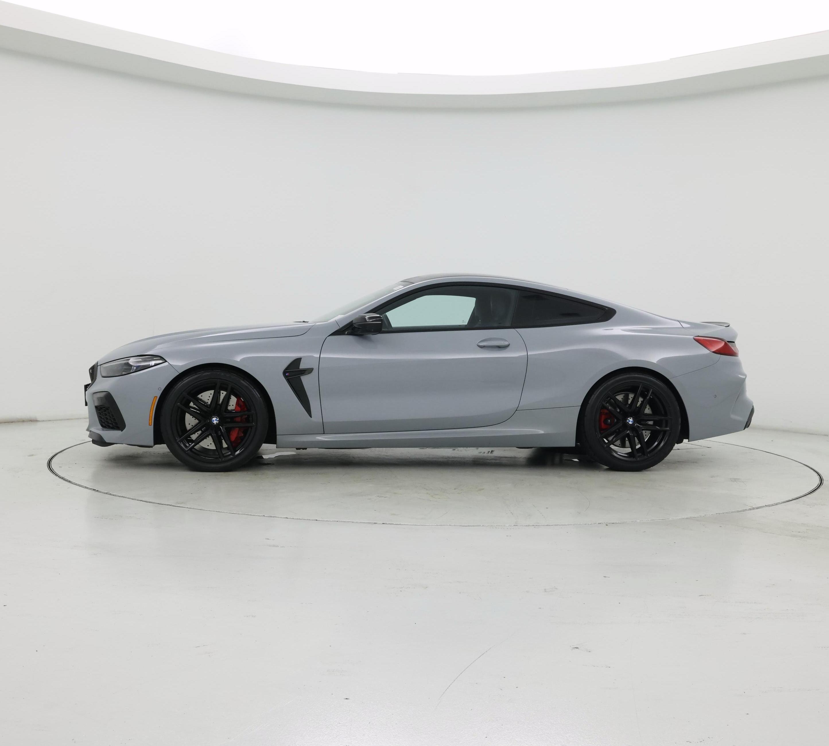 Thumbnail: 2024 BMW M8 - 3