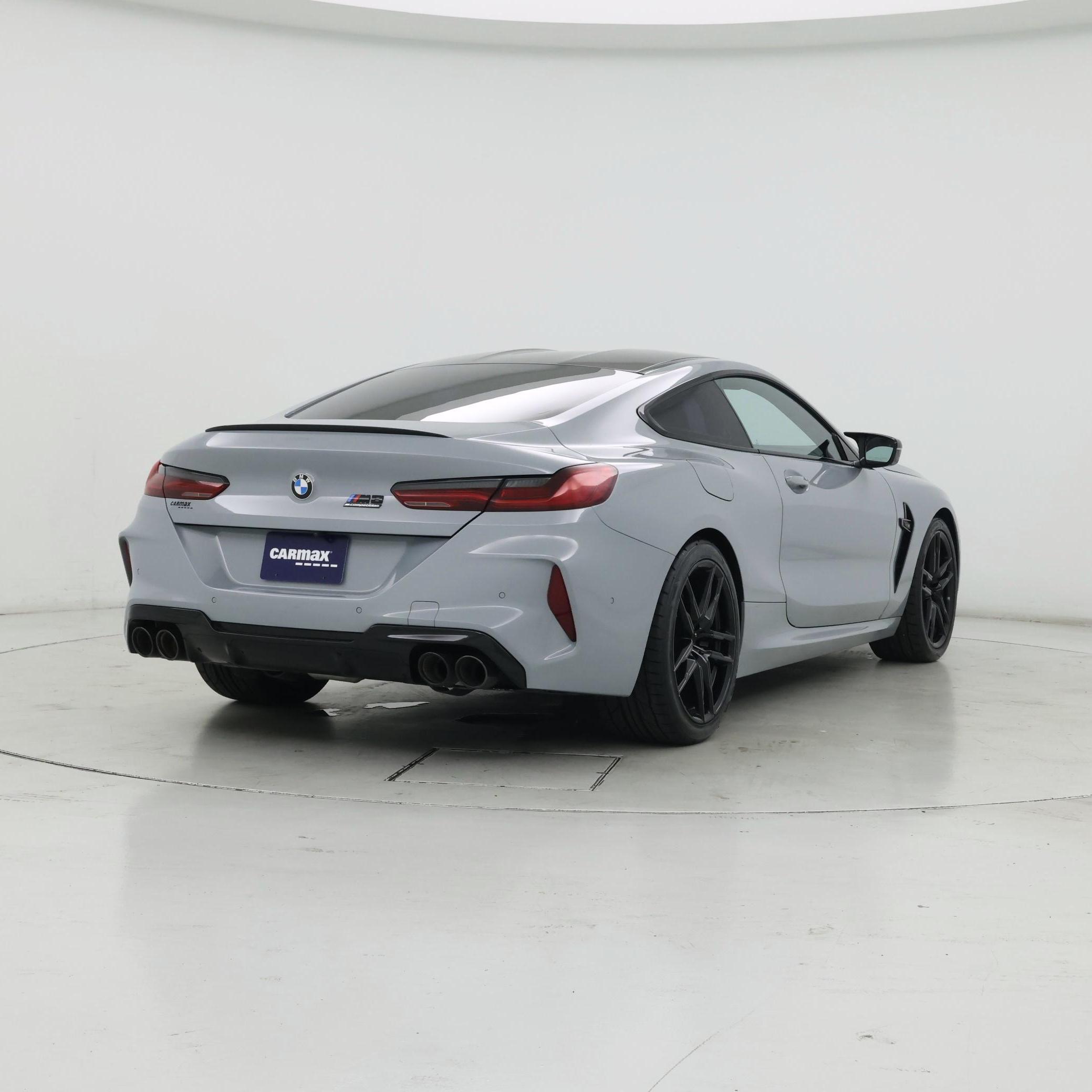 Thumbnail: 2024 BMW M8 - 8