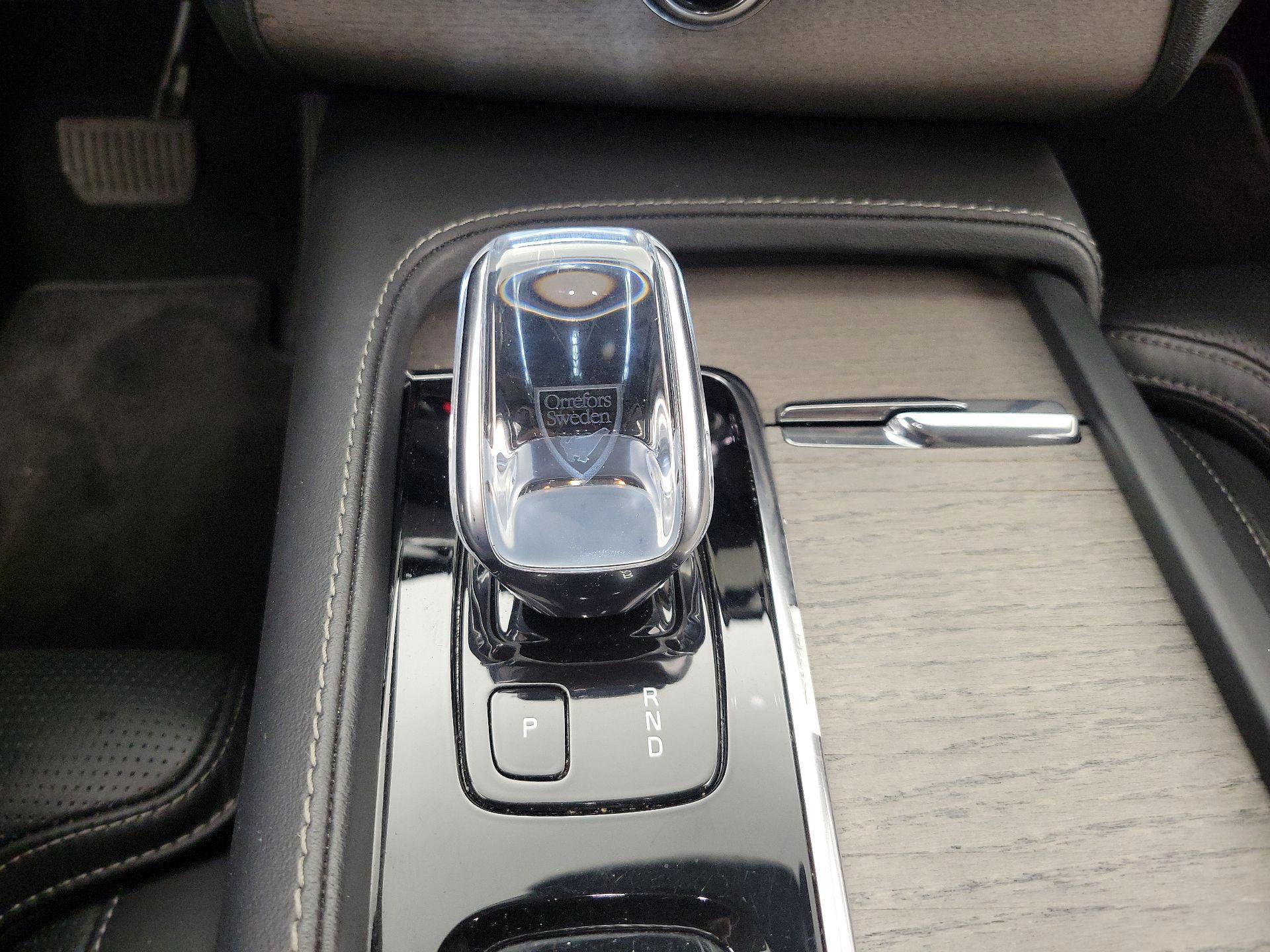 Thumbnail: 2022 Volvo XC90 - 18