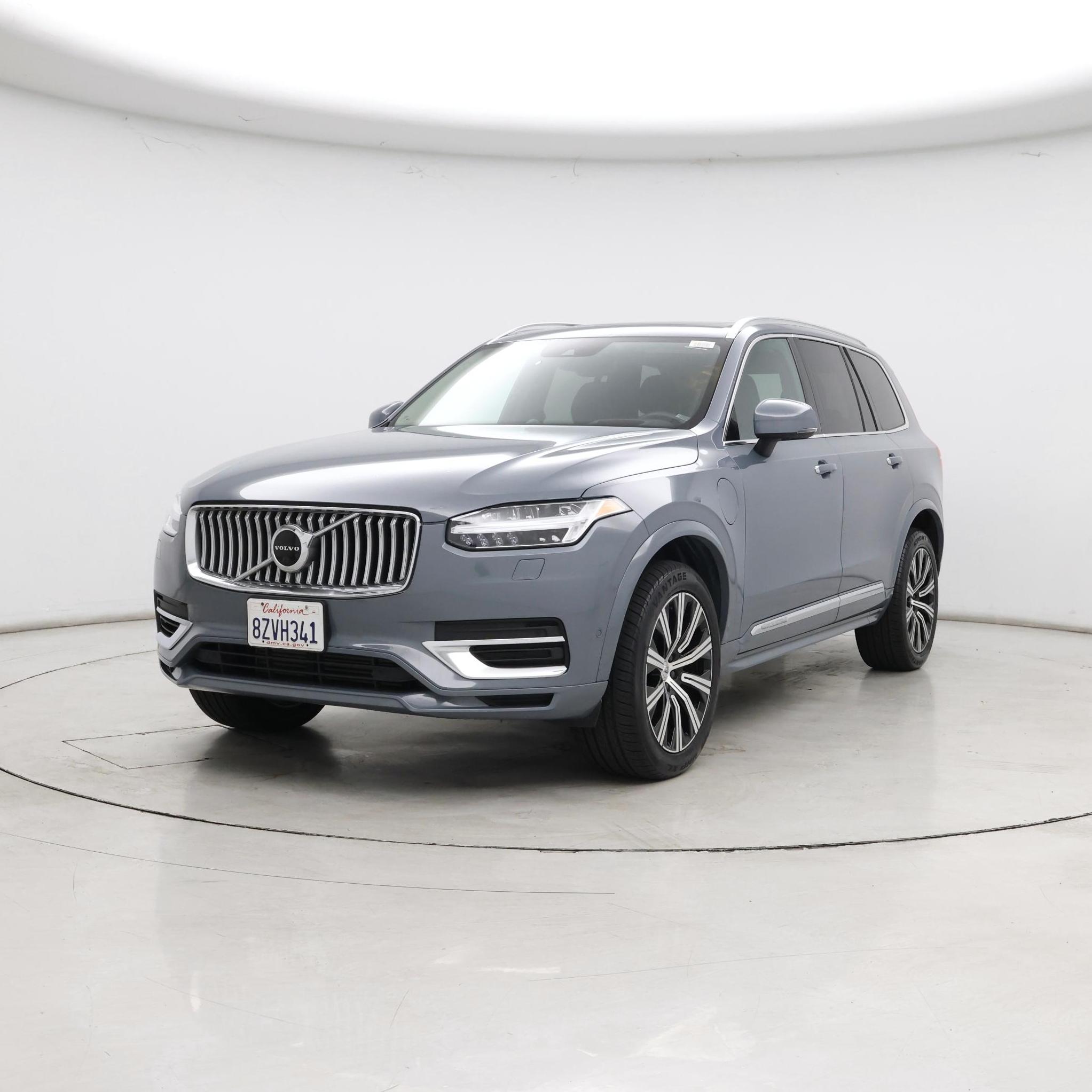 Thumbnail: 2022 Volvo XC90 - 4