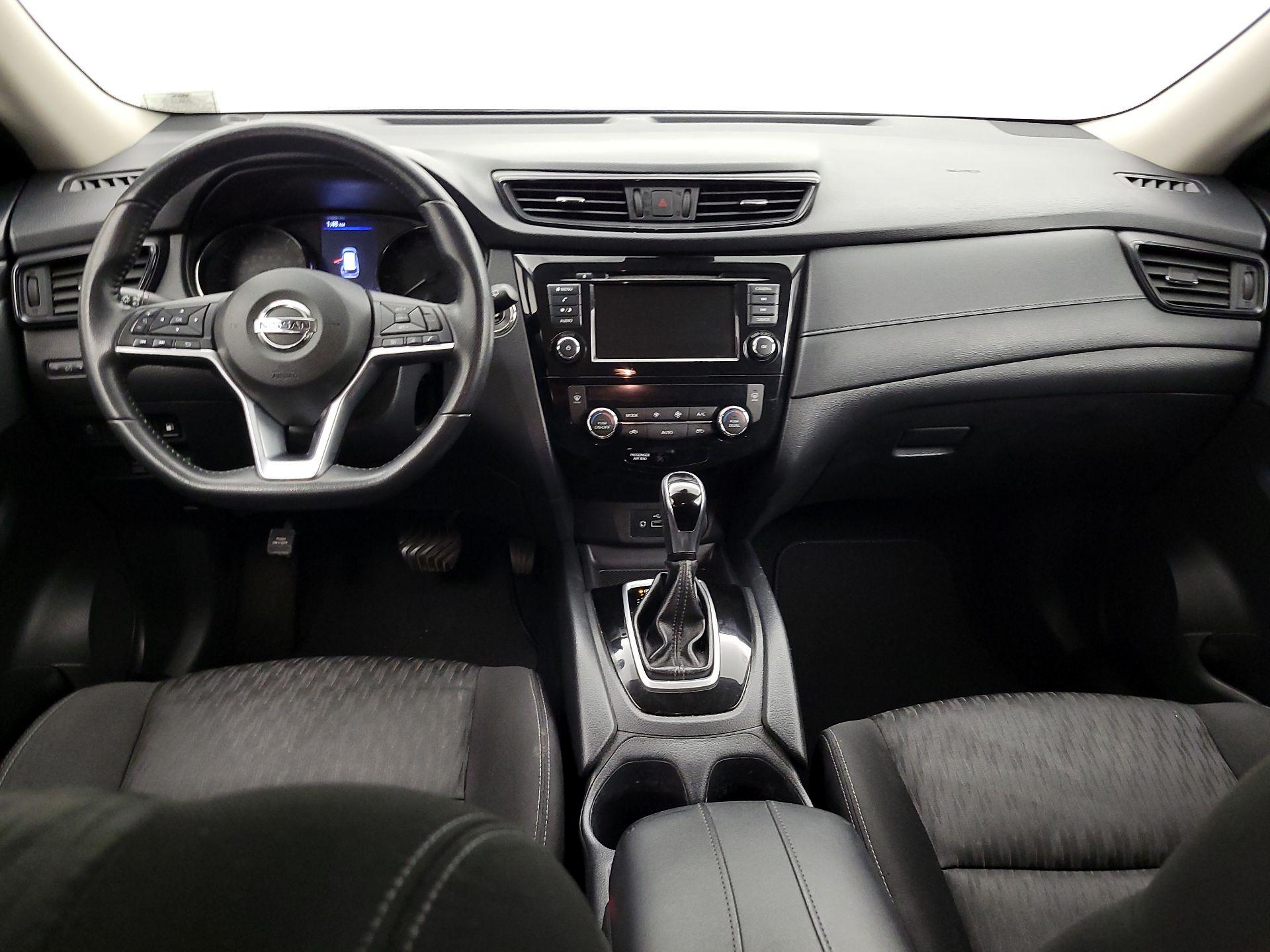 Thumbnail: 2020 Nissan Rogue - 9