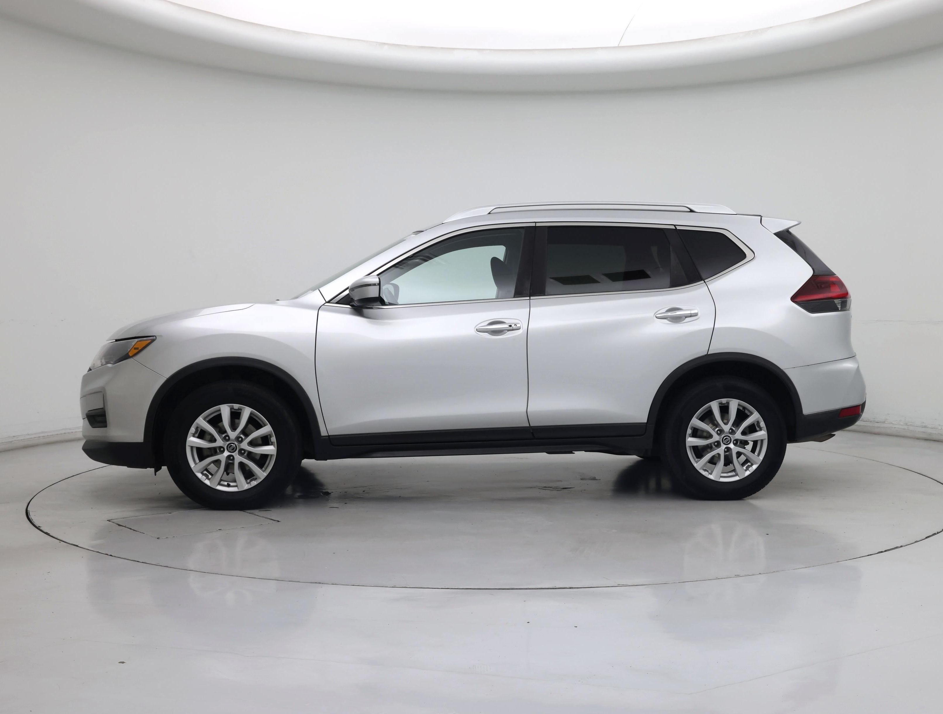 Thumbnail: 2020 Nissan Rogue - 3