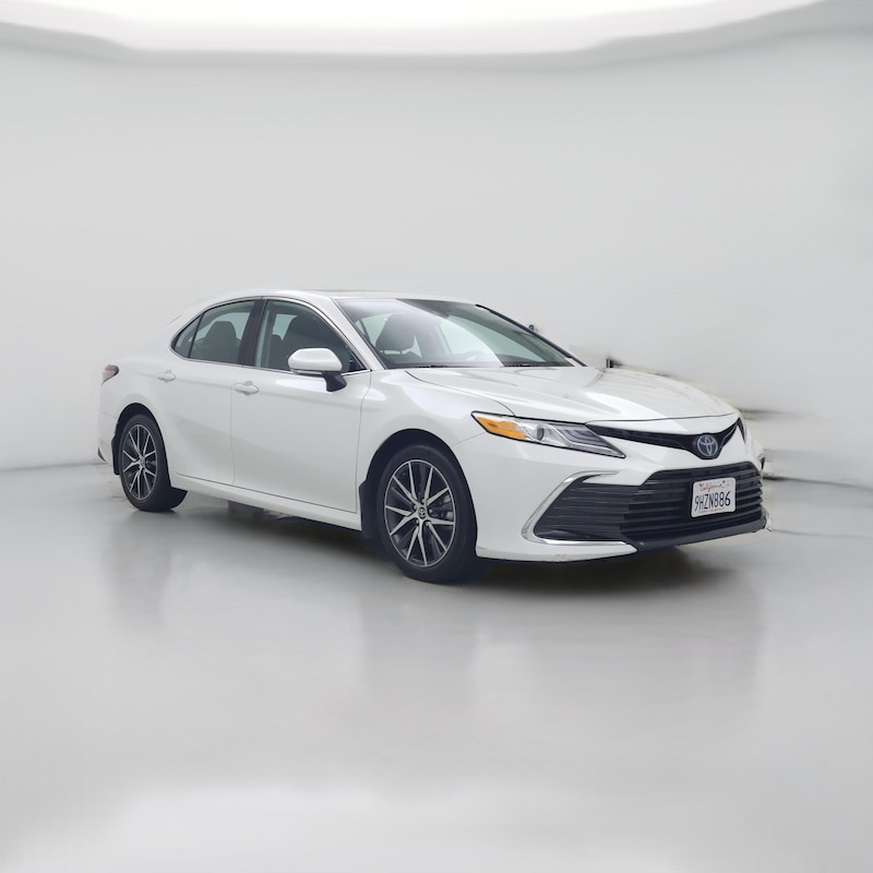 2024 Toyota Camry Hybrid XLE