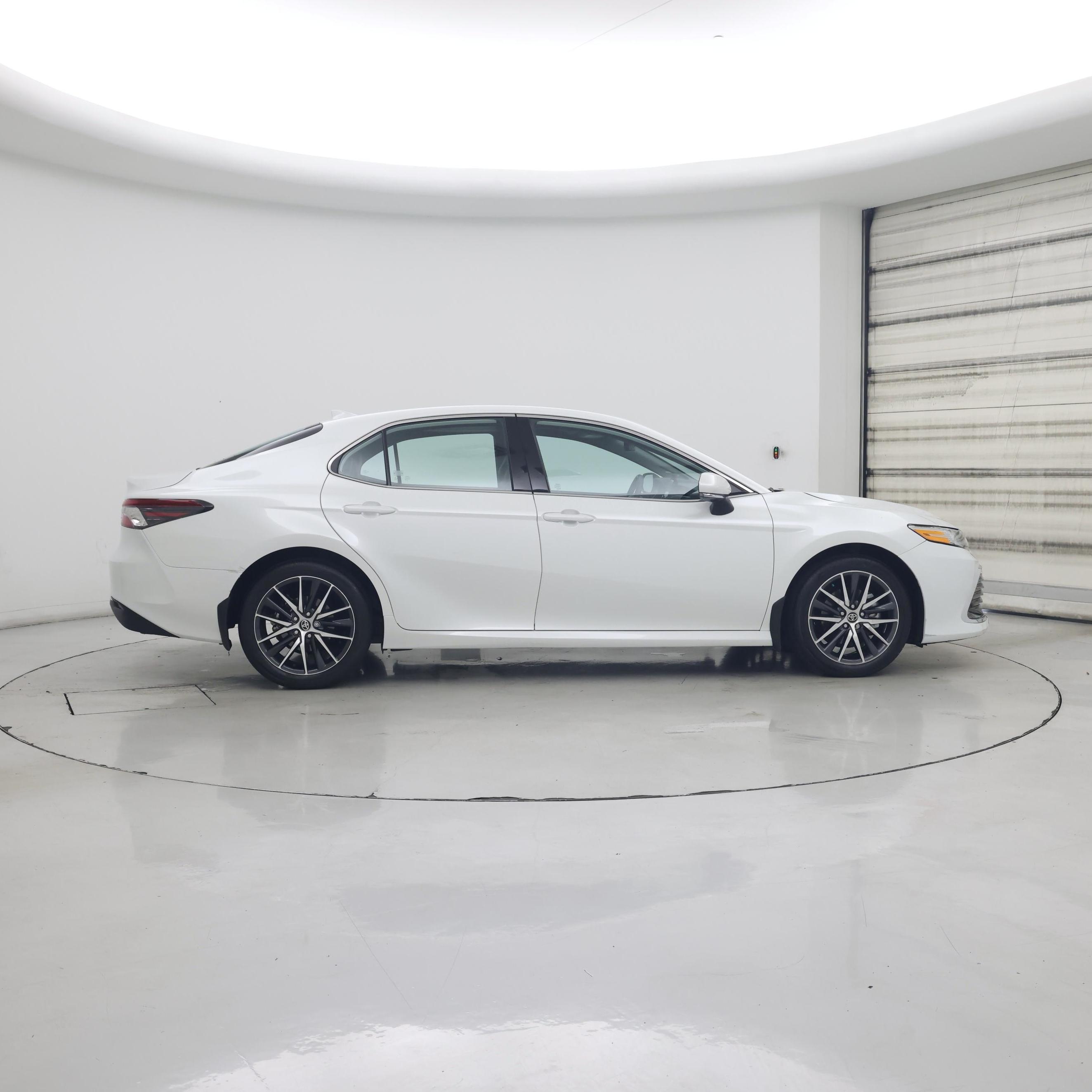 Thumbnail: 2024 Toyota Camry - 7