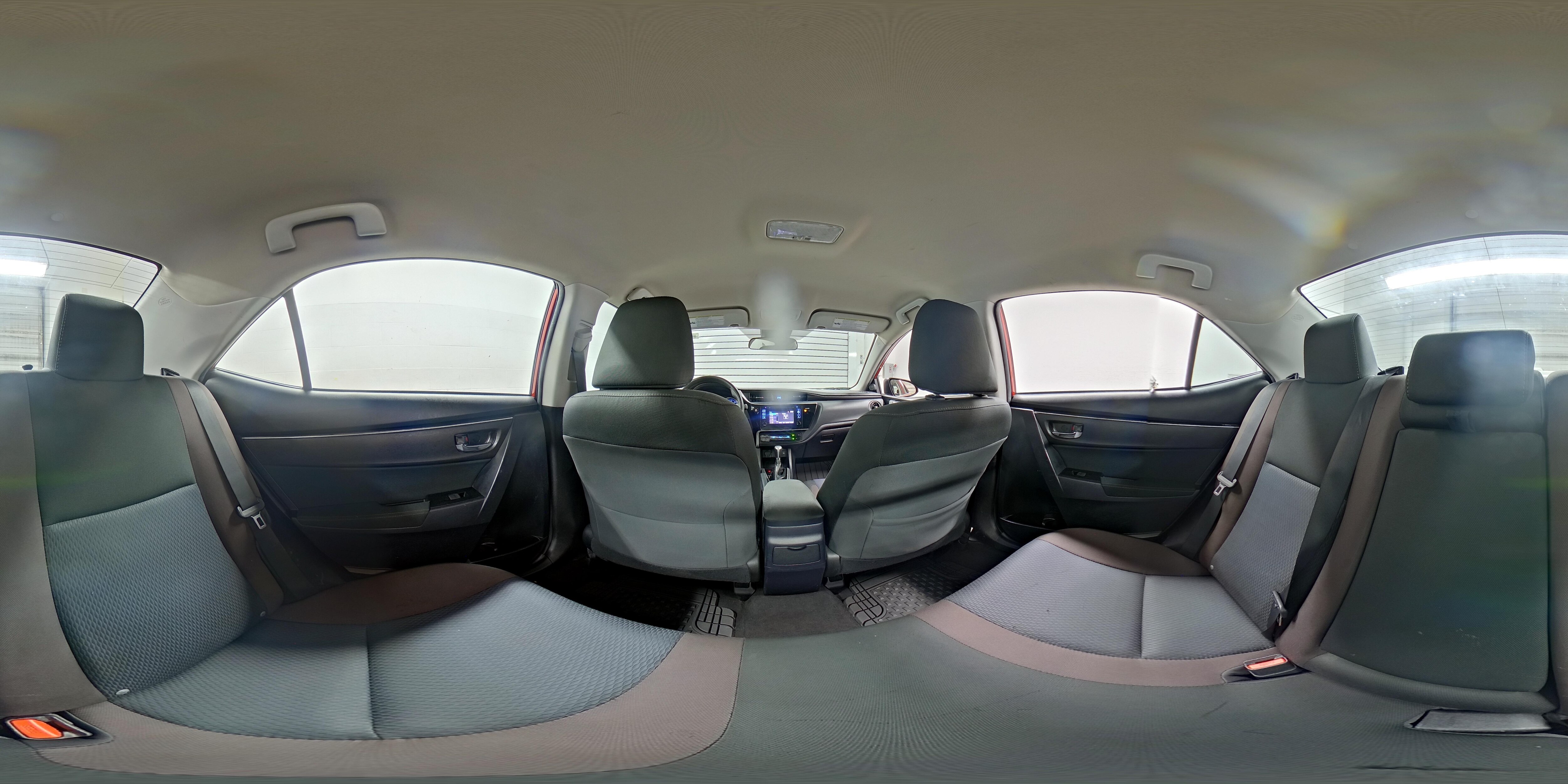 2017 Toyota Corolla LE - Photo 25