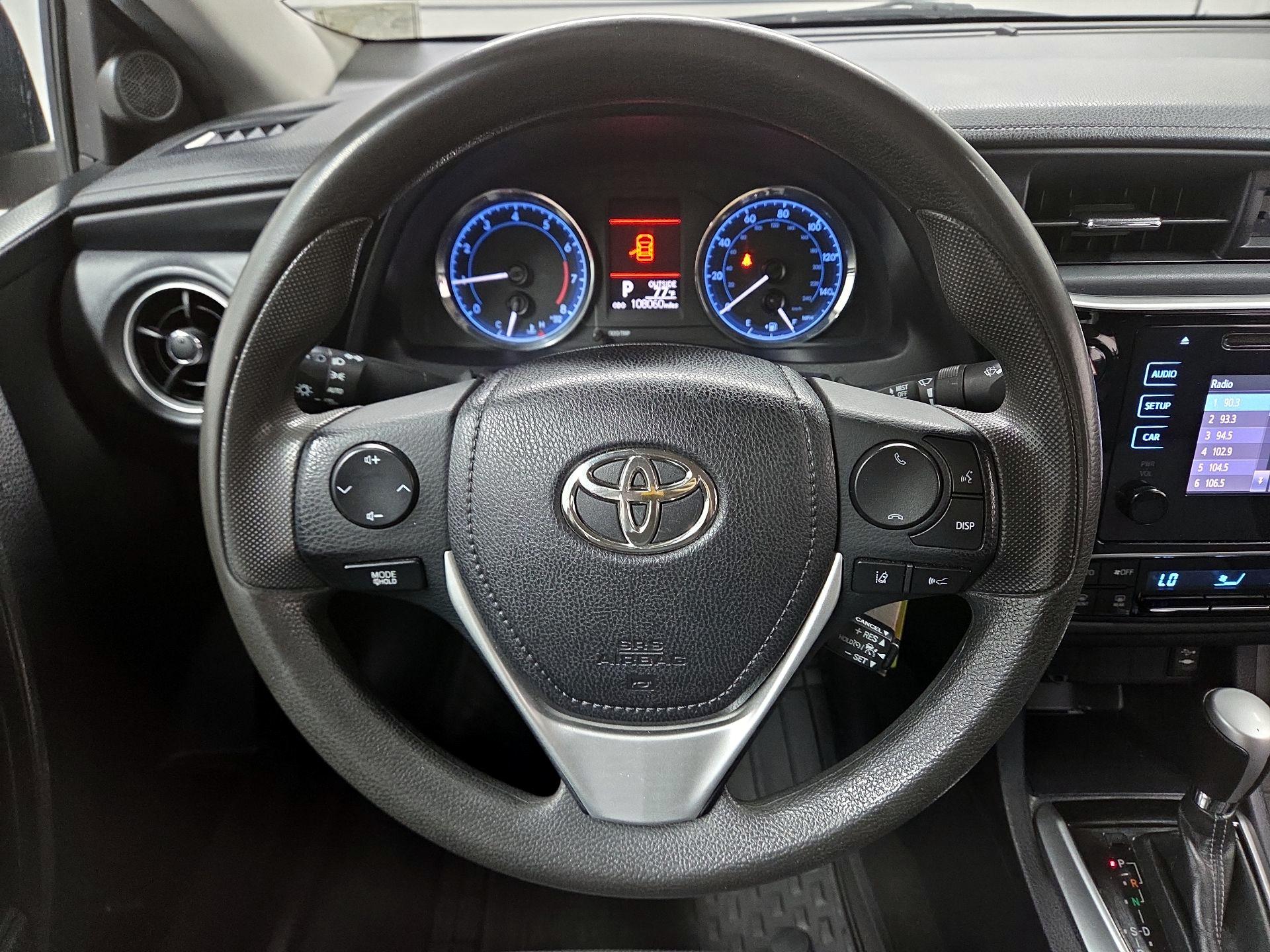 Thumbnail: 2017 Toyota Corolla - 10
