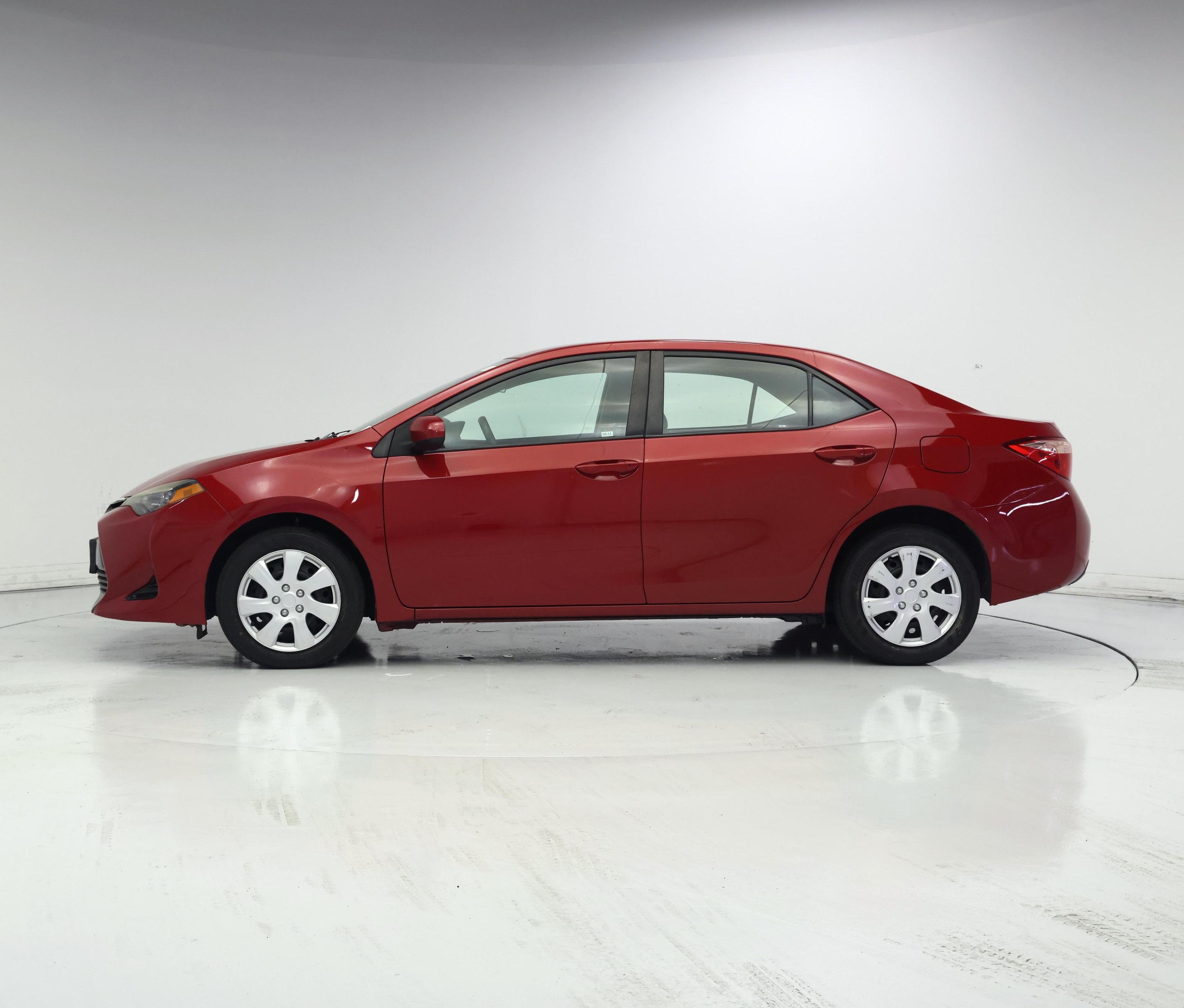 Thumbnail: 2017 Toyota Corolla - 3